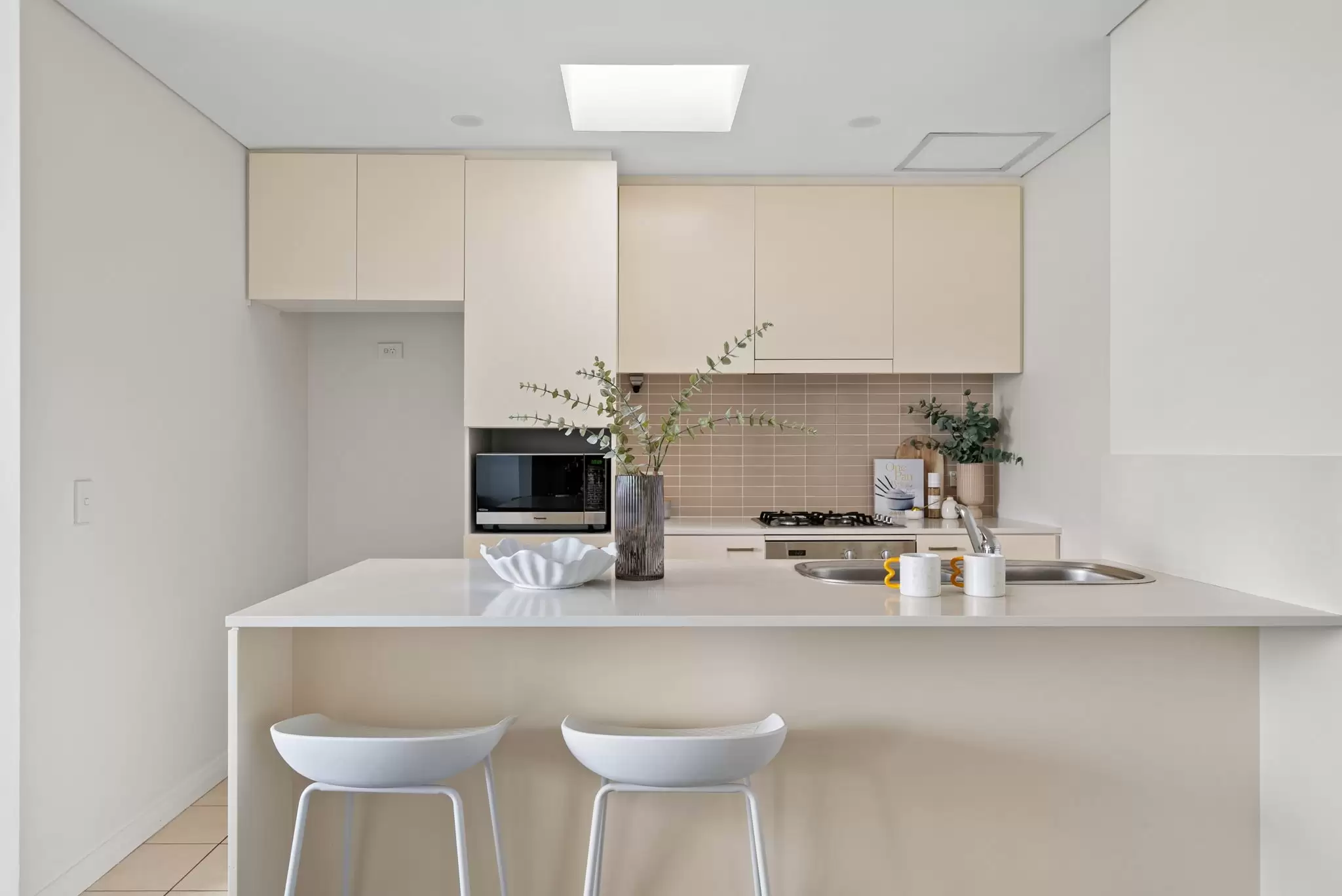 883/33 Hill Road, Wentworth Point Sold by Chidiac Realty - image 6