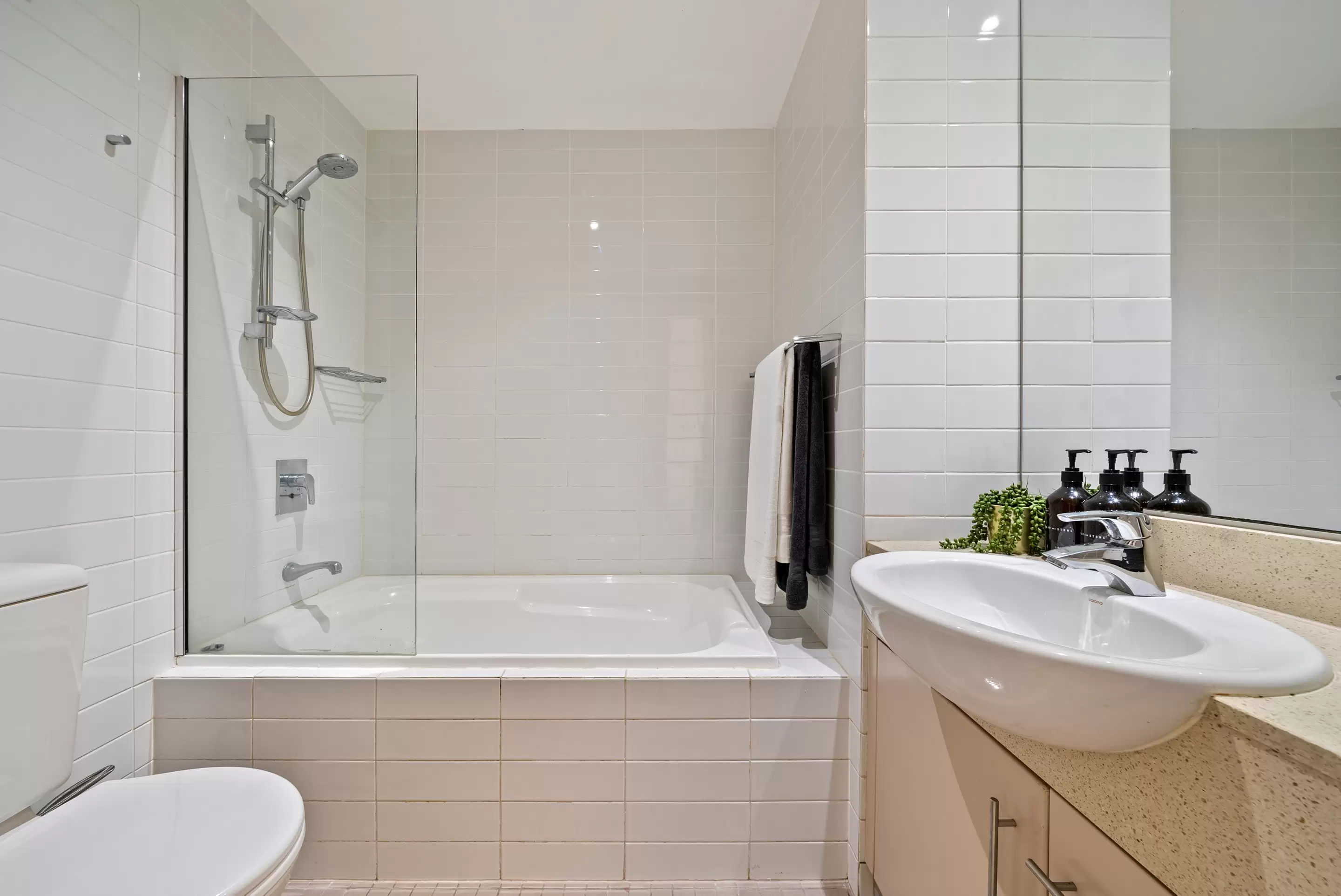 504/1 The Piazza, Wentworth Point Sold by Chidiac Realty - image 8