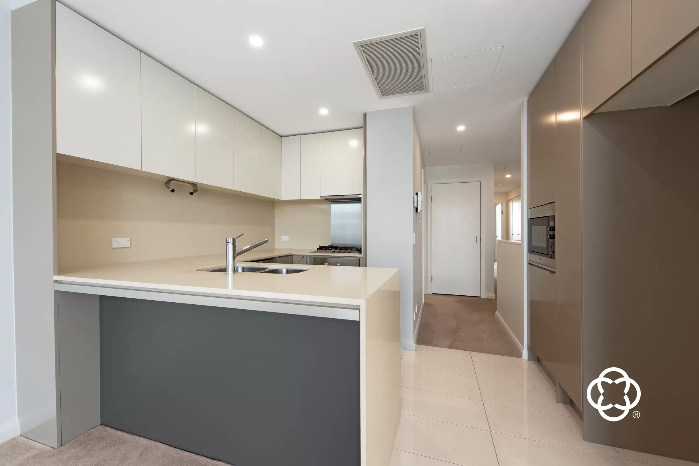 844/2 The Crescent, Wentworth Point Leased by Chidiac Realty - image 2