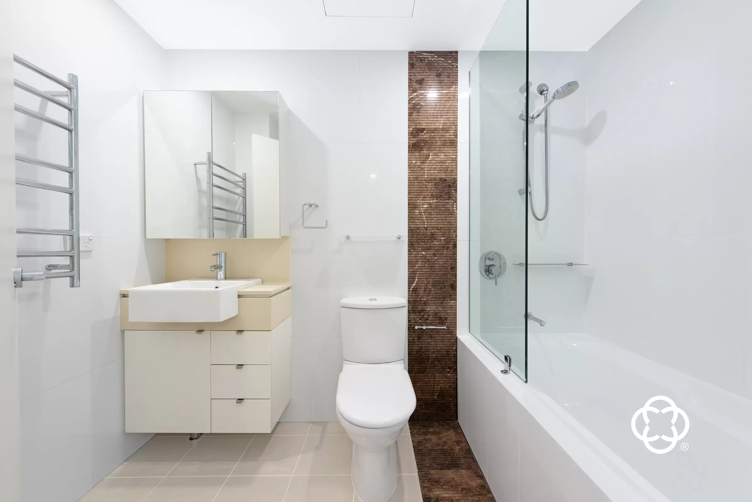 844/2 The Crescent, Wentworth Point Leased by Chidiac Realty - image 3