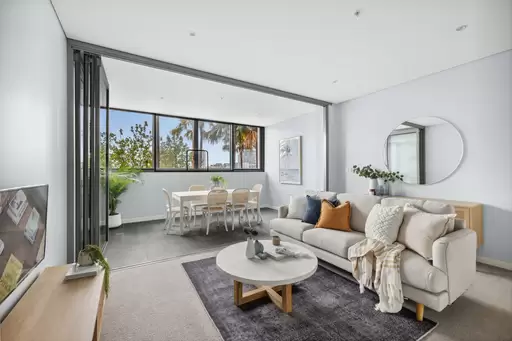 403/18 Footbridge Boulevard, Wentworth Point Sold by Chidiac Realty