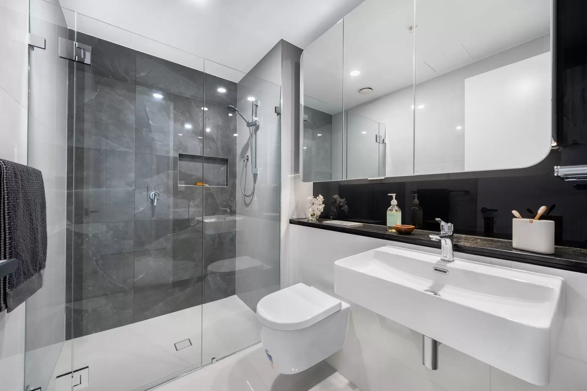 3122/12 Uhrig Road, Lidcombe Sold by Chidiac Realty - image 1