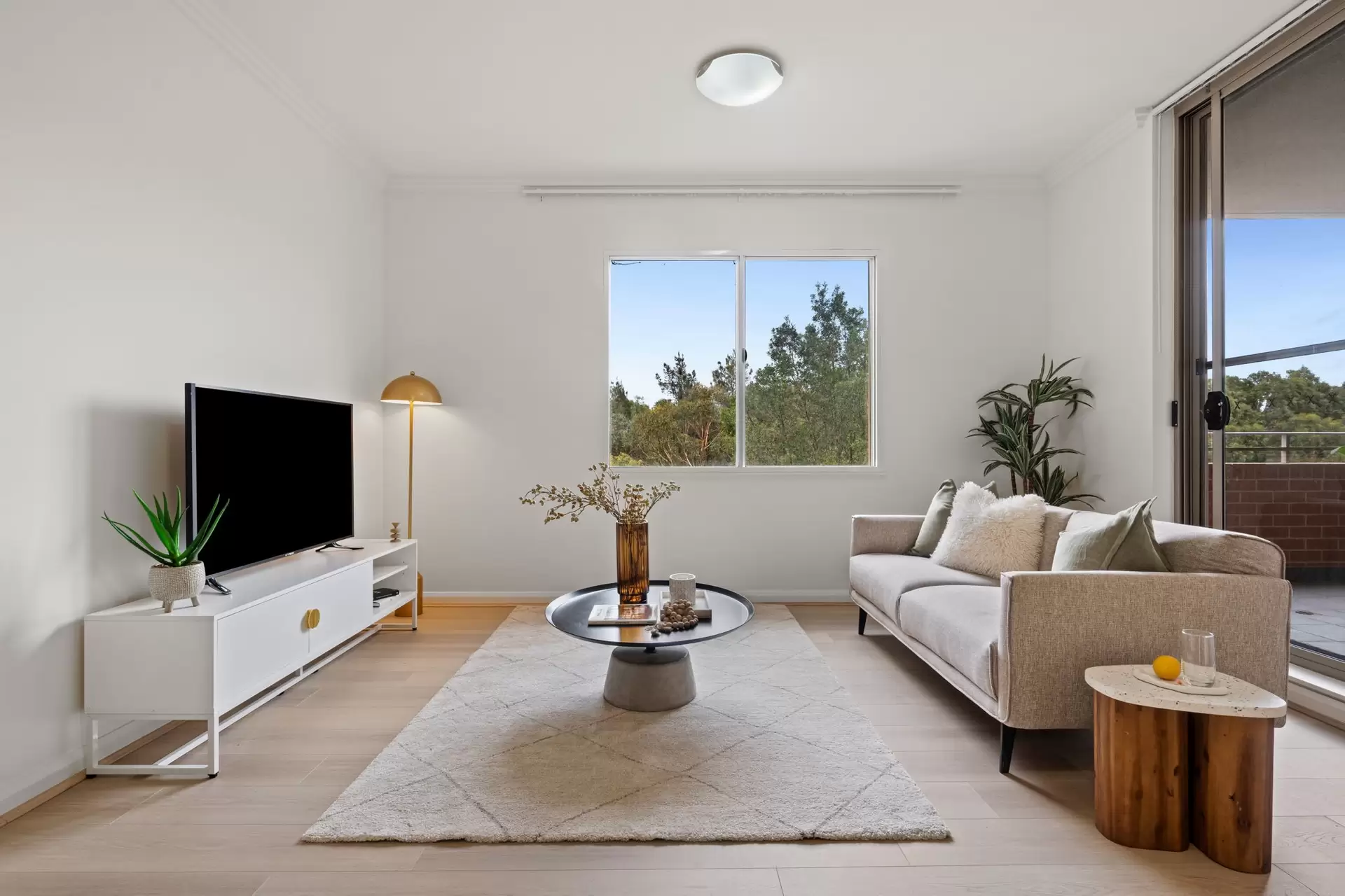 417/21 Hill Road, Wentworth Point Sold by Chidiac Realty - image 1