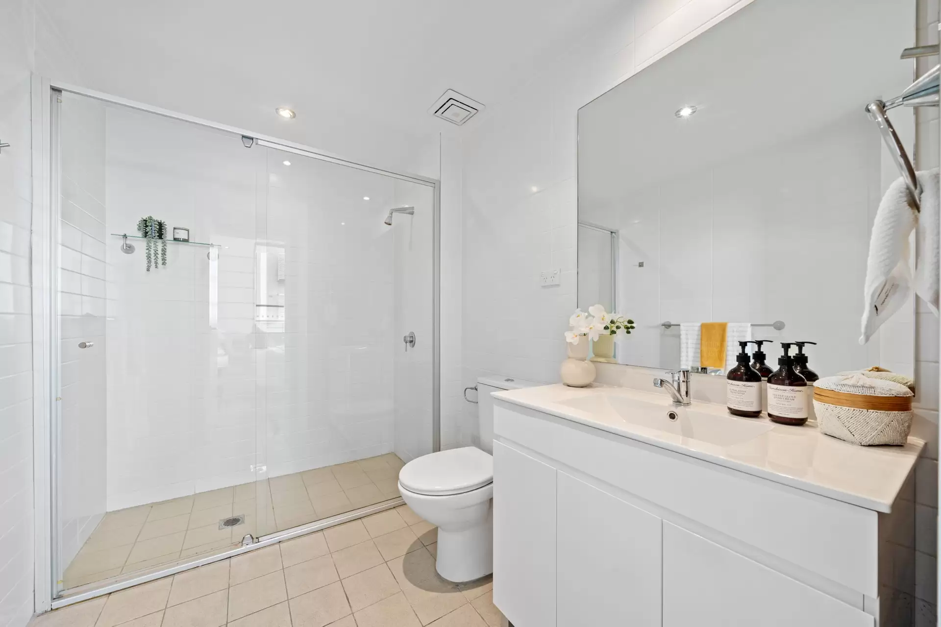 417/21 Hill Road, Wentworth Point Sold by Chidiac Realty - image 1