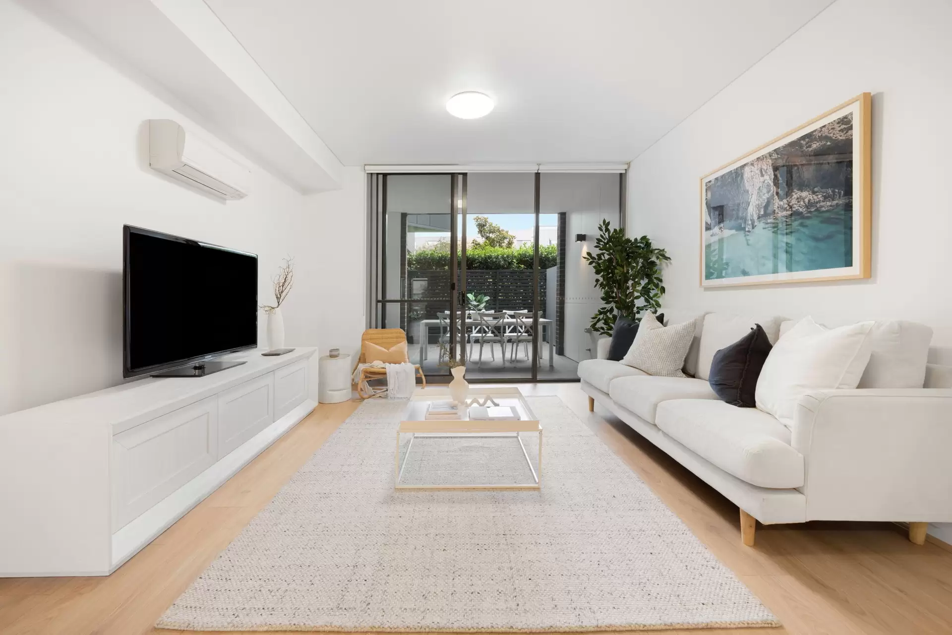 204/17 Monza Boulevard, Wentworth Point Sold by Chidiac Realty - image 1