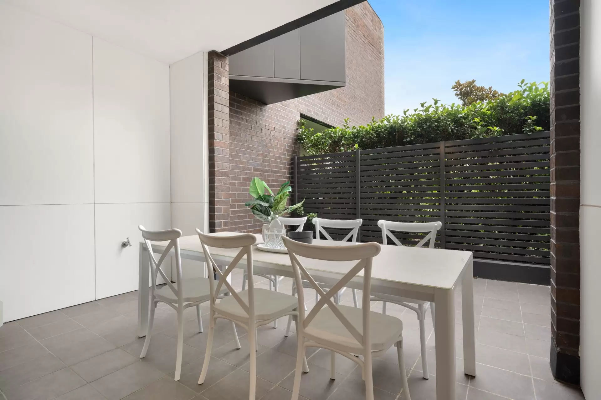204/17 Monza Boulevard, Wentworth Point Sold by Chidiac Realty - image 1