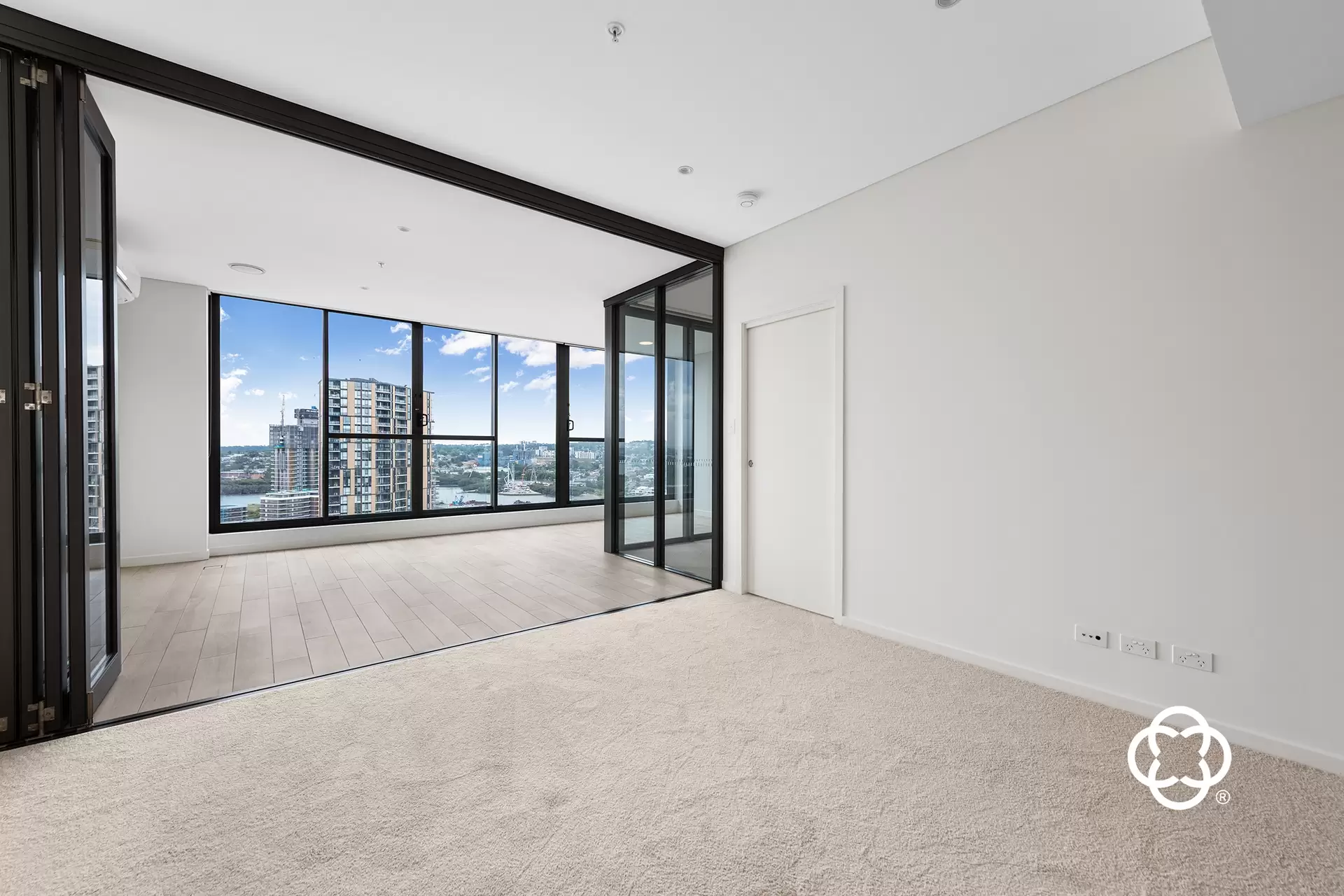 1913/11 Wentworth Place, Wentworth Point Leased by Chidiac Realty - image 1
