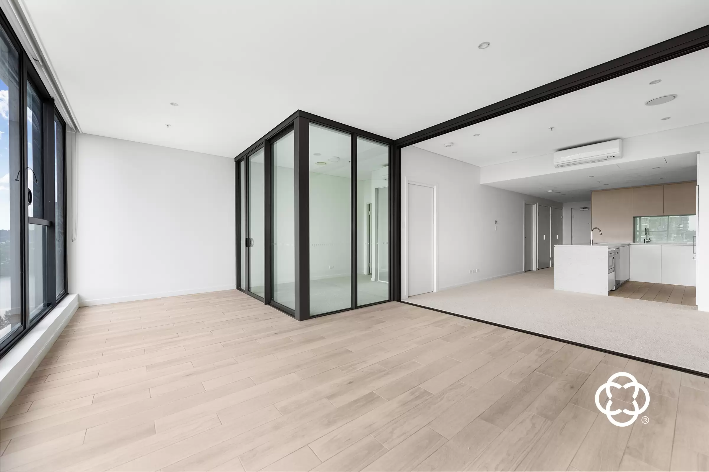 1913/11 Wentworth Place, Wentworth Point Leased by Chidiac Realty - image 4