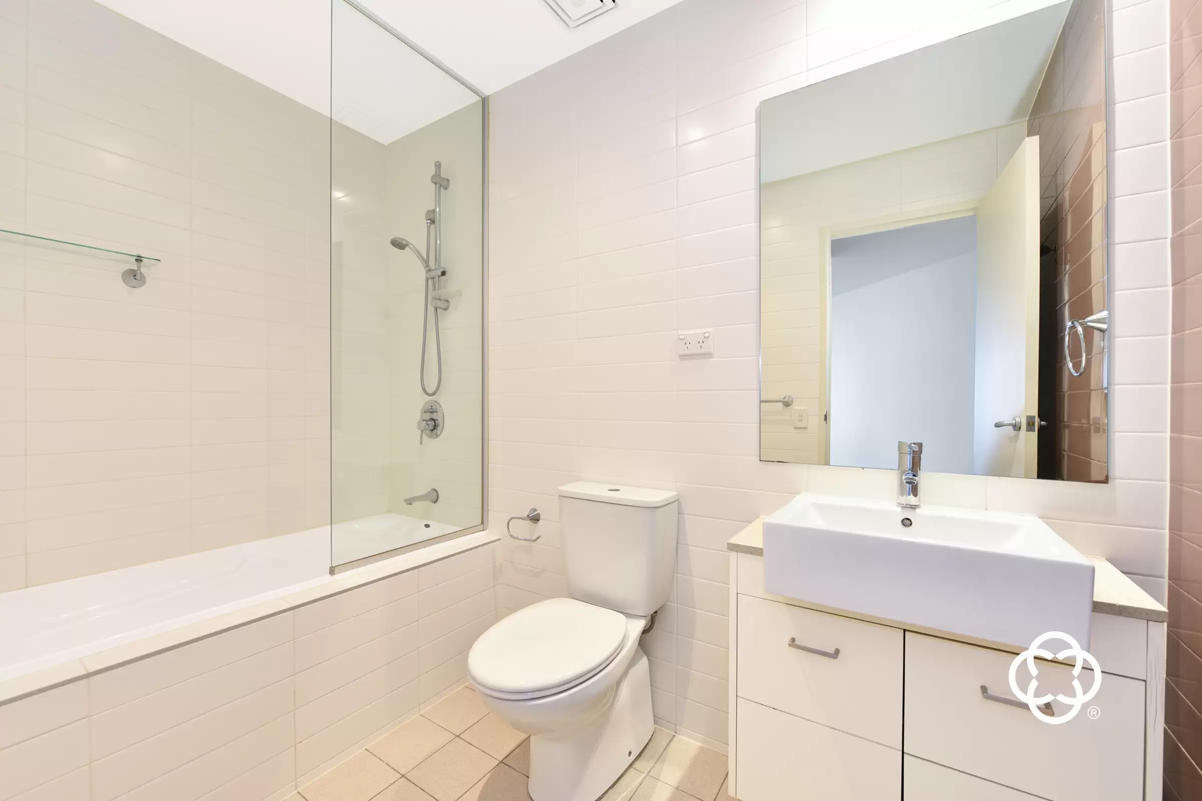 1 Stromboli Strait, Wentworth Point Leased by Chidiac Realty - image 6
