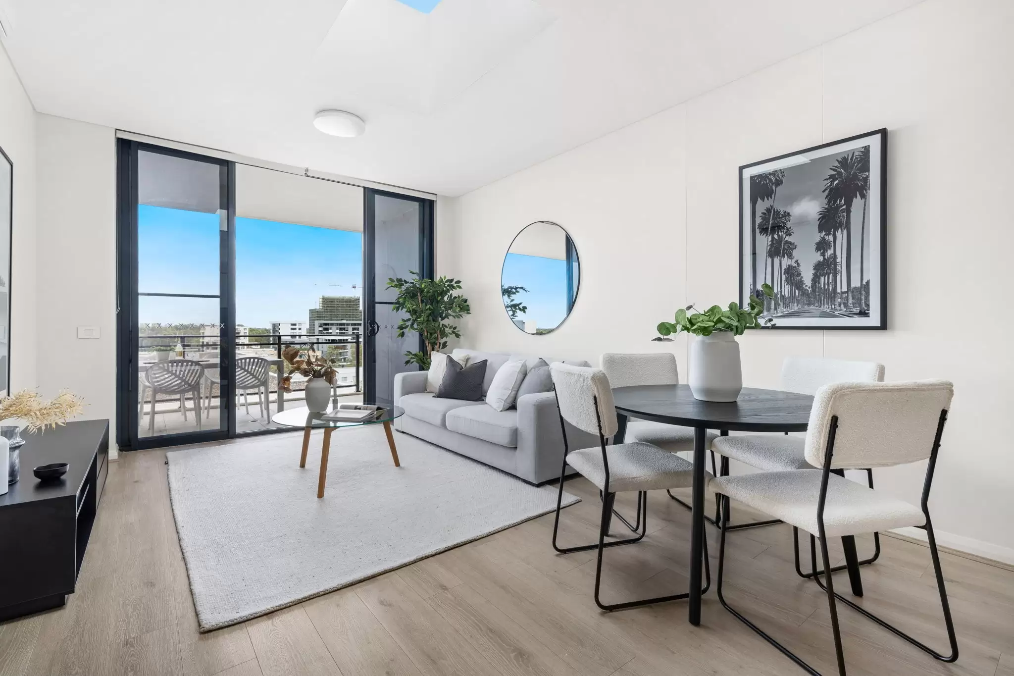 818/26 Baywater Drive, Wentworth Point Sold by Chidiac Realty - image 1