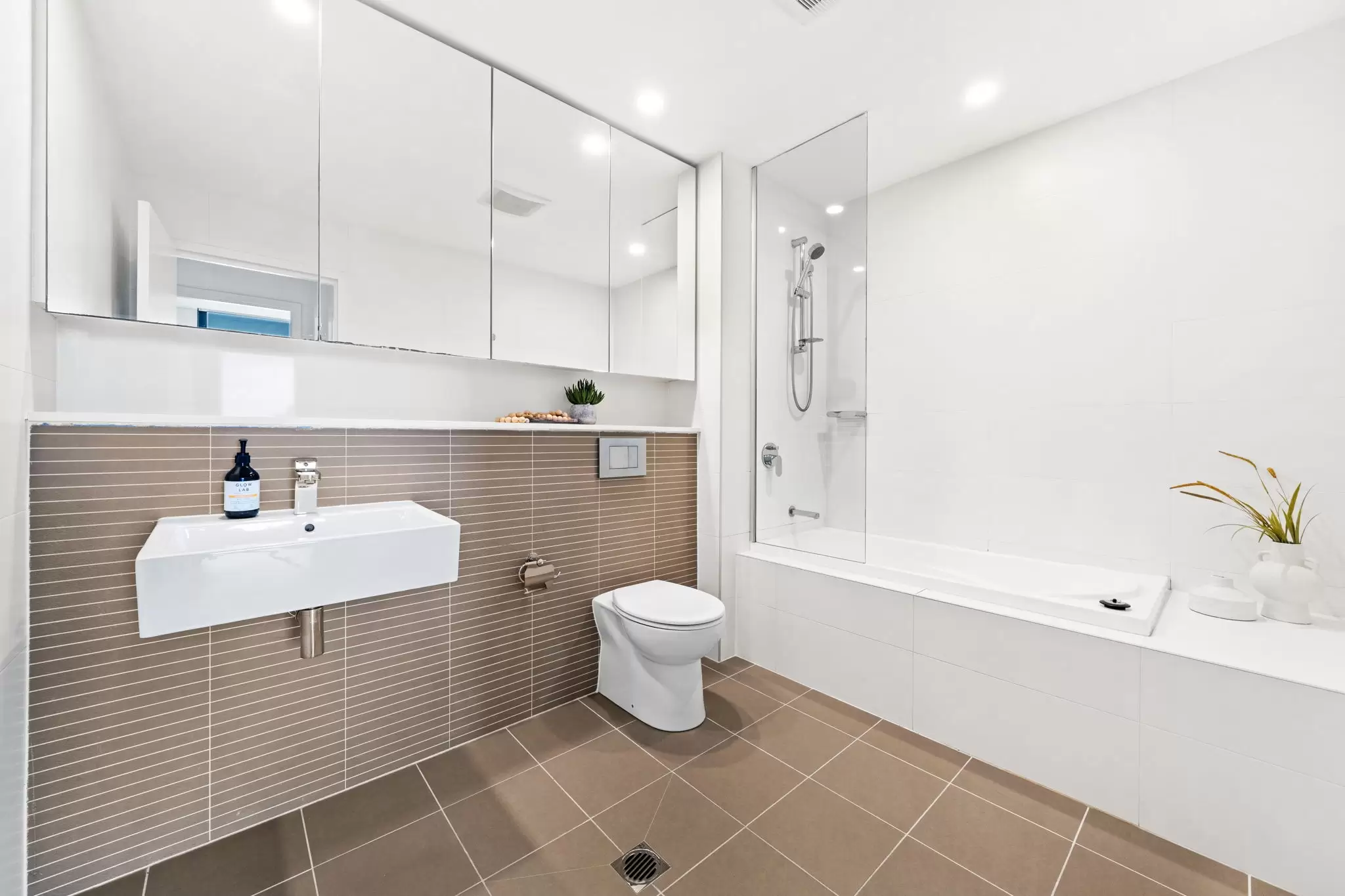 818/26 Baywater Drive, Wentworth Point Sold by Chidiac Realty - image 10