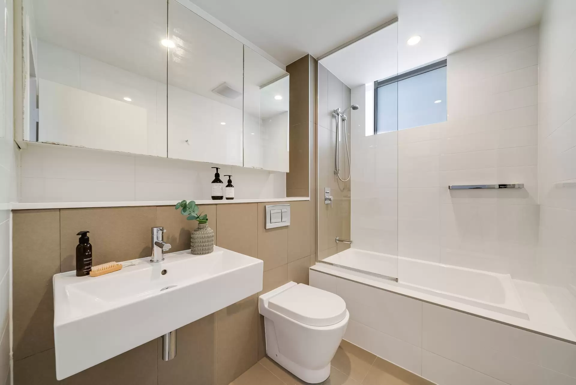 504/8 Marine Parade, Wentworth Point Sold by Chidiac Realty - image 1