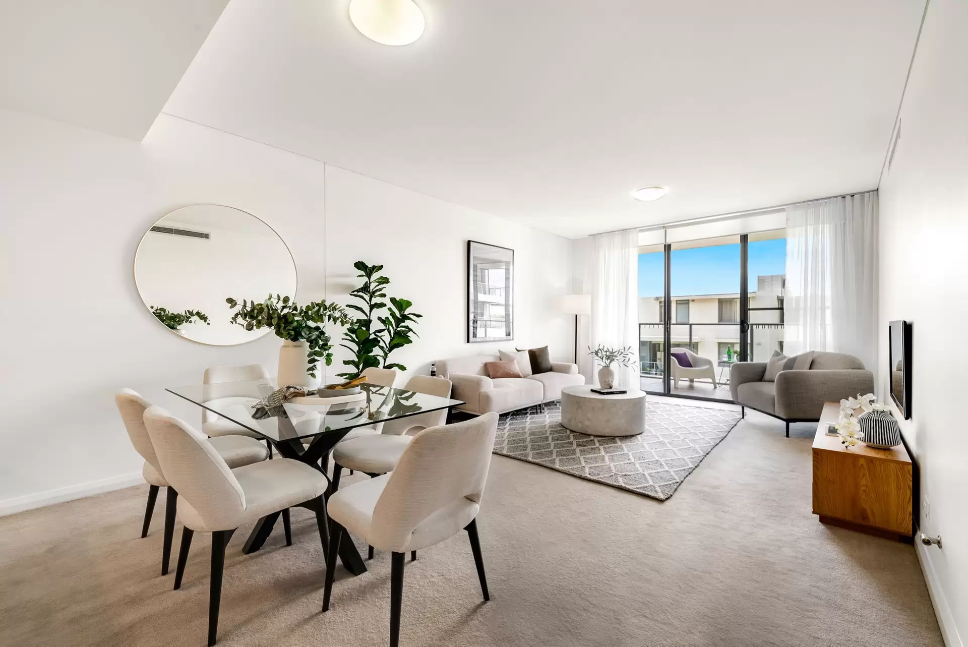 504/8 Marine Parade, Wentworth Point Sold by Chidiac Realty - image 1