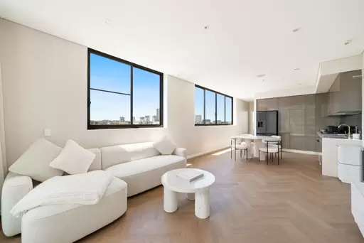 13026/11 Bennelong Parkway, Wentworth Point Sold by Chidiac Realty