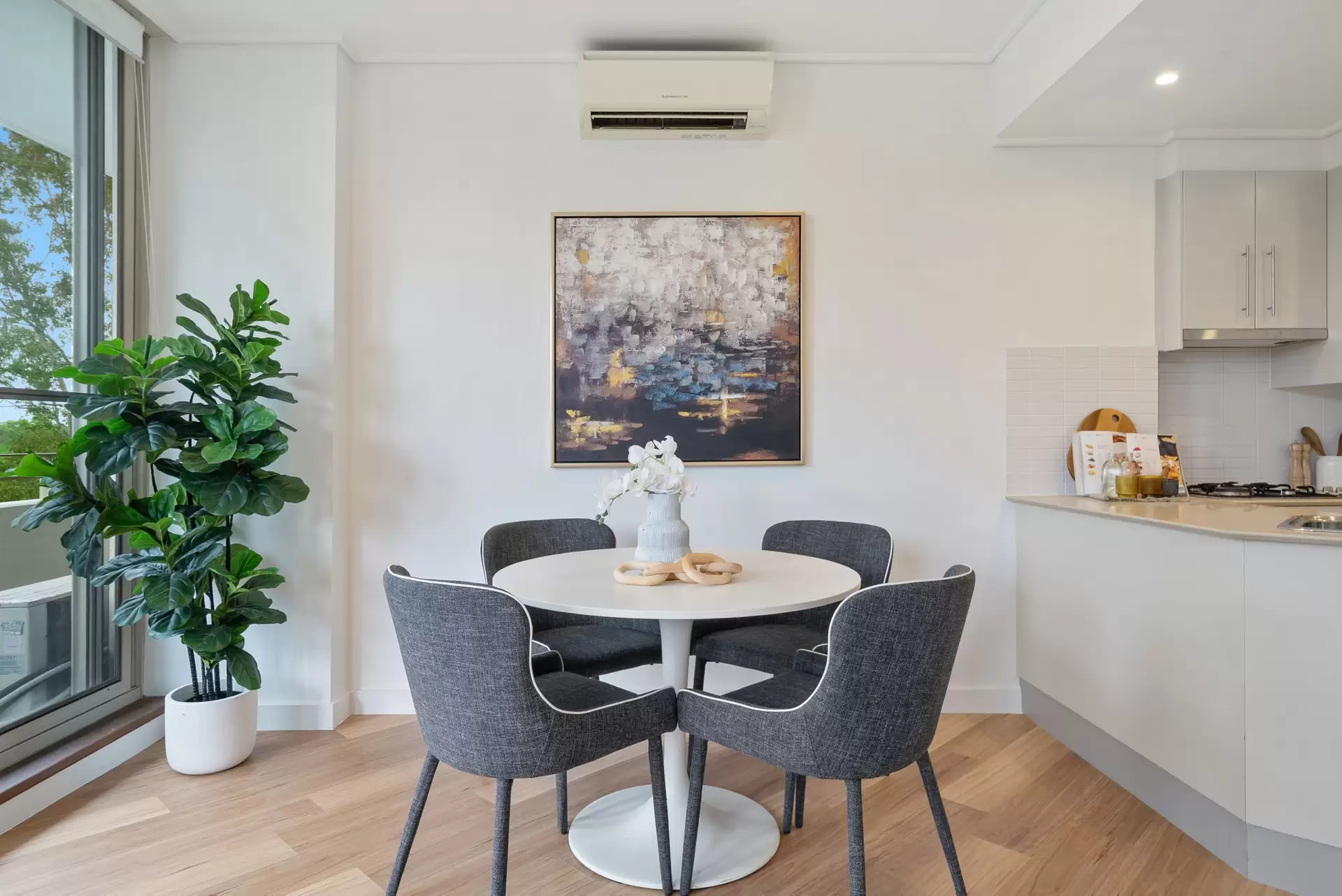 304/1 The Piazza, Wentworth Point Sold by Chidiac Realty - image 1