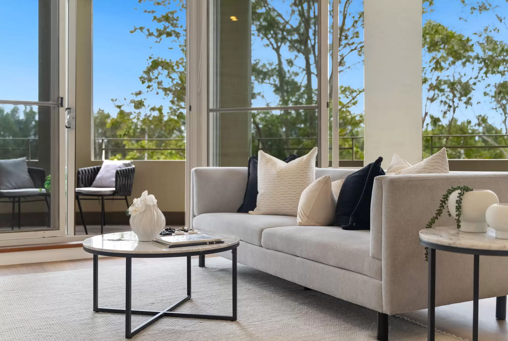 304/1 The Piazza, Wentworth Point Sold by Chidiac Realty - image 1