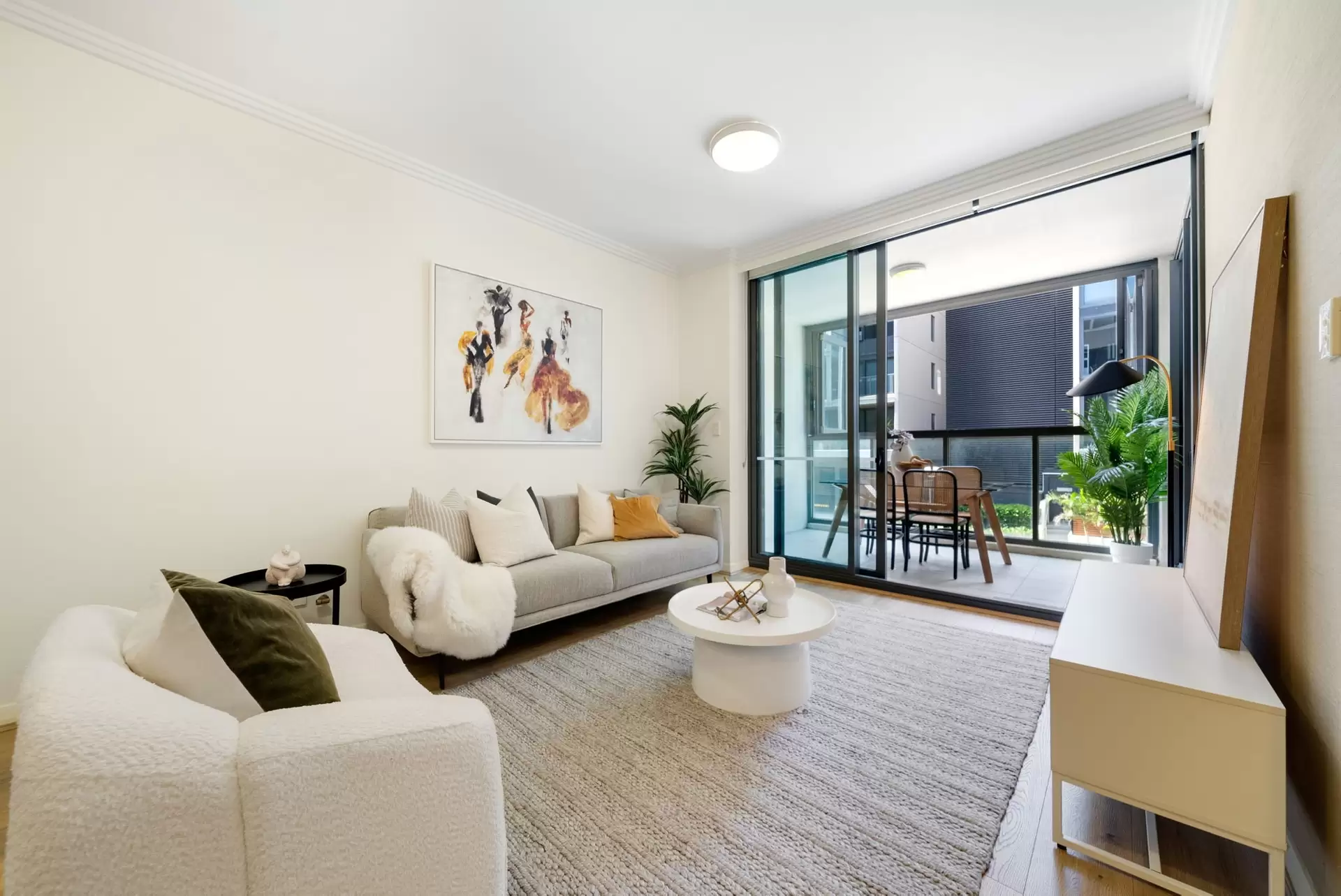 302/2 Park Street North, Wentworth Point Sold by Chidiac Realty - image 1