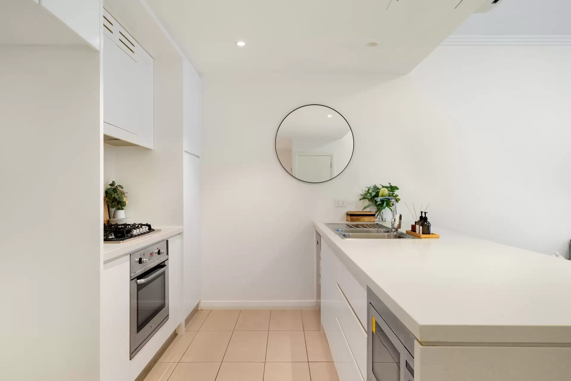 302/2 Park Street North, Wentworth Point Sold by Chidiac Realty - image 1