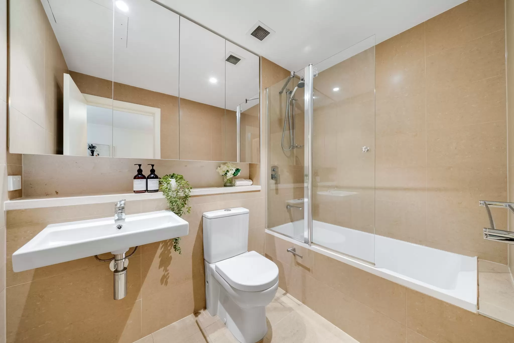 302/2 Park Street North, Wentworth Point Sold by Chidiac Realty - image 9