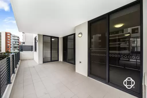 207/48 Amalfi Drive, Wentworth Point Leased by Chidiac Realty