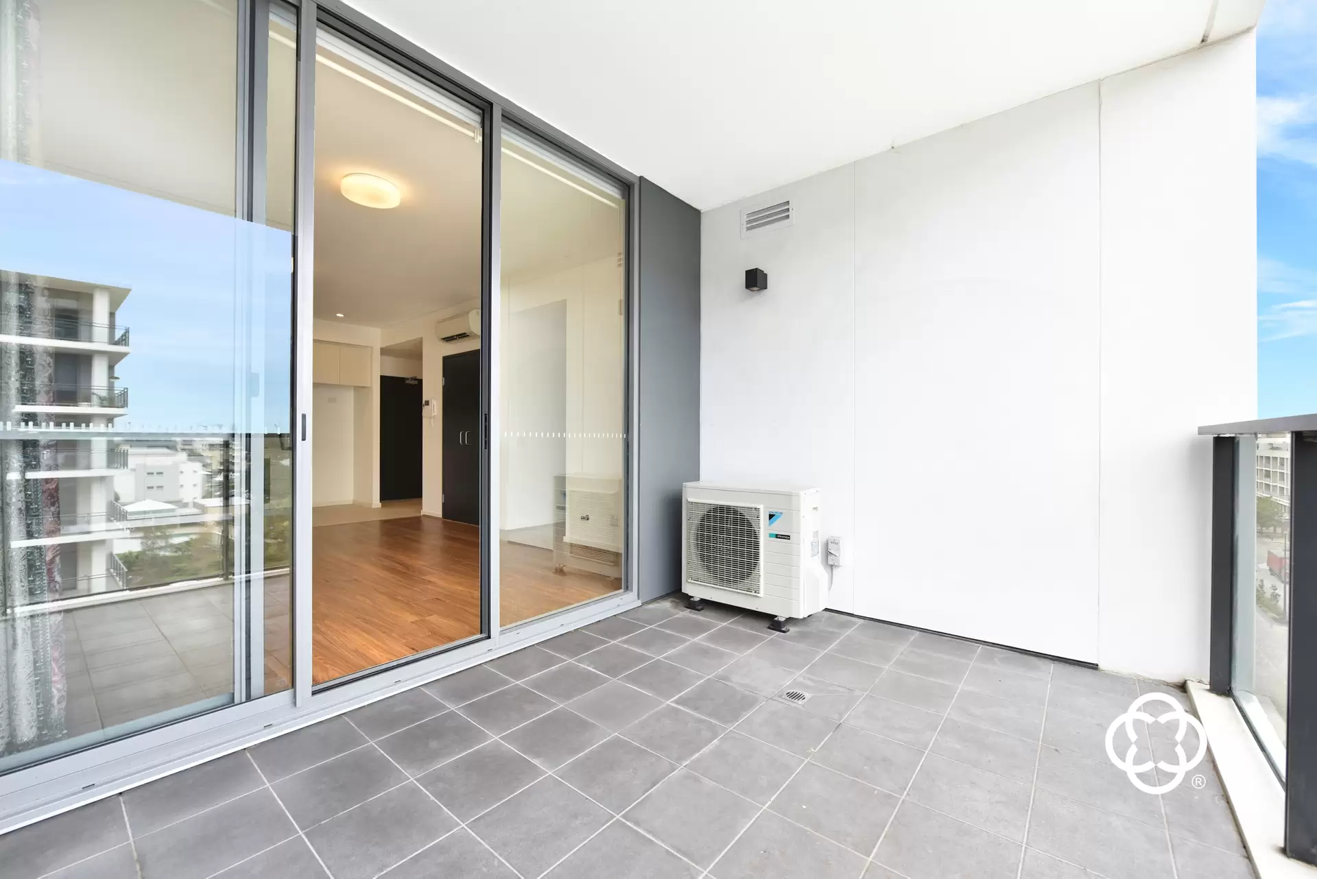 611/15 Baywater Drive, Wentworth Point Leased by Chidiac Realty - image 1