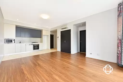 611/15 Baywater Drive, Wentworth Point Leased by Chidiac Realty
