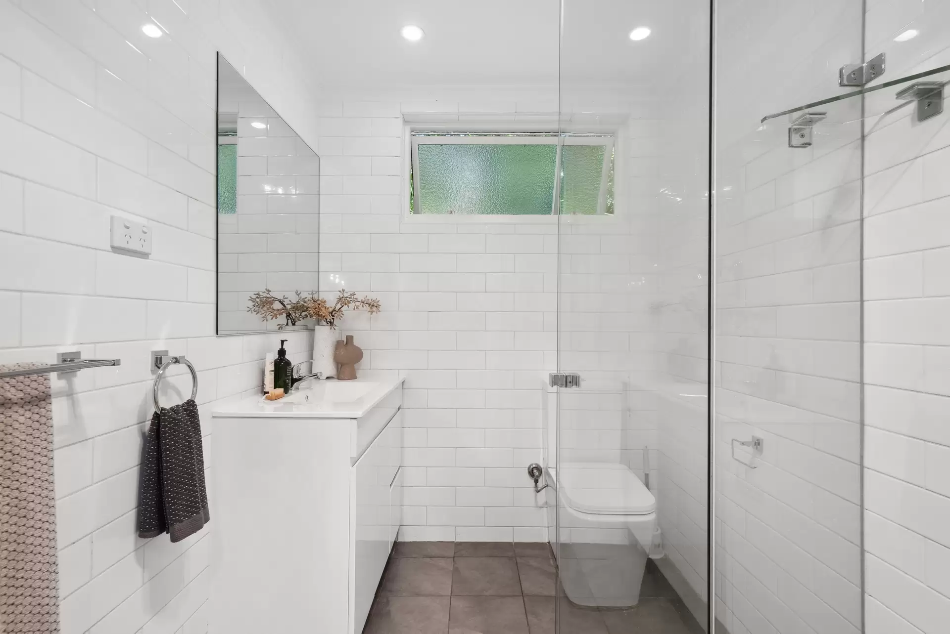 3/7A Reginald Avenue, Belmore Sold by Chidiac Realty - image 1