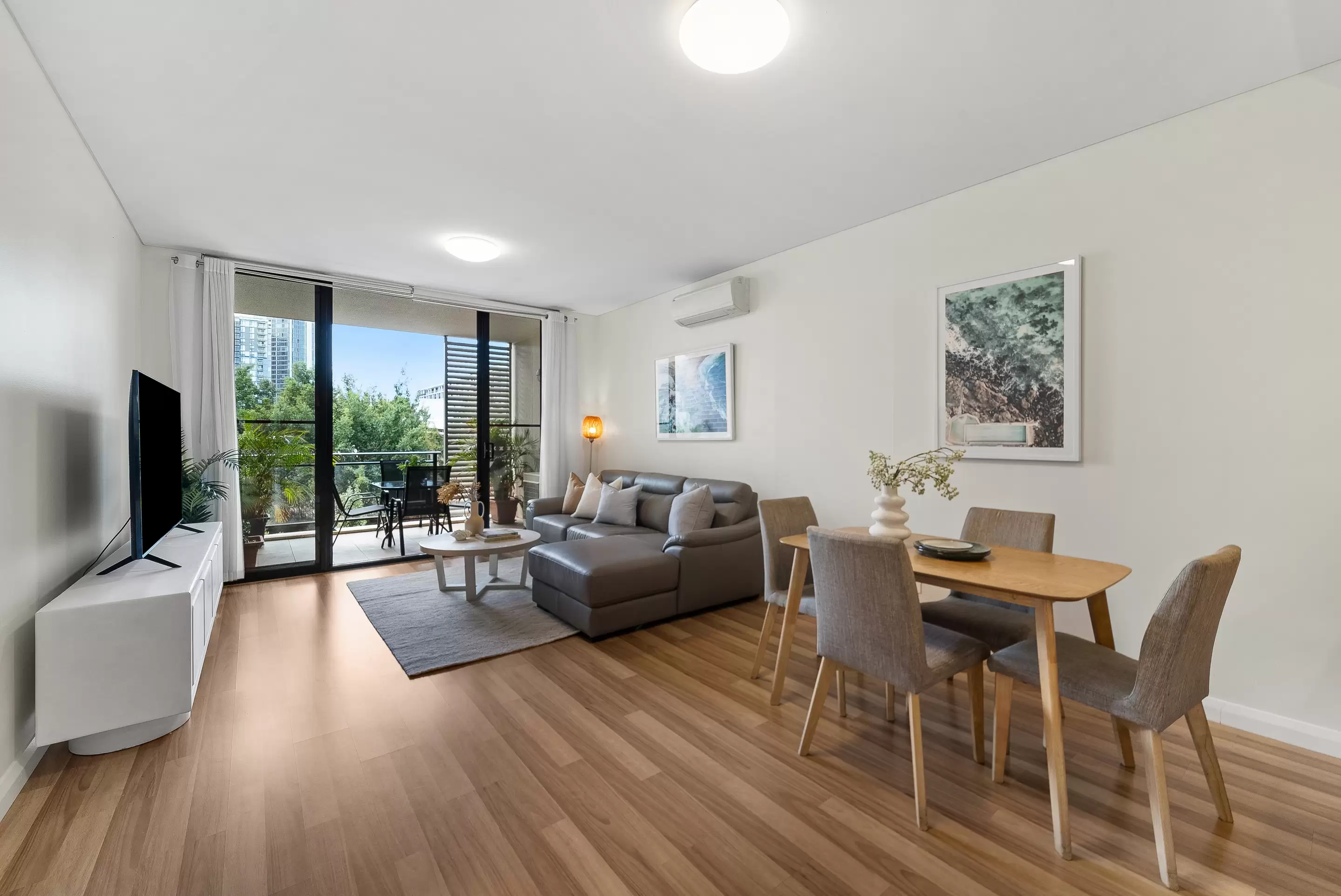 226/22 Baywater Drive, Wentworth Point Sold by Chidiac Realty - image 1