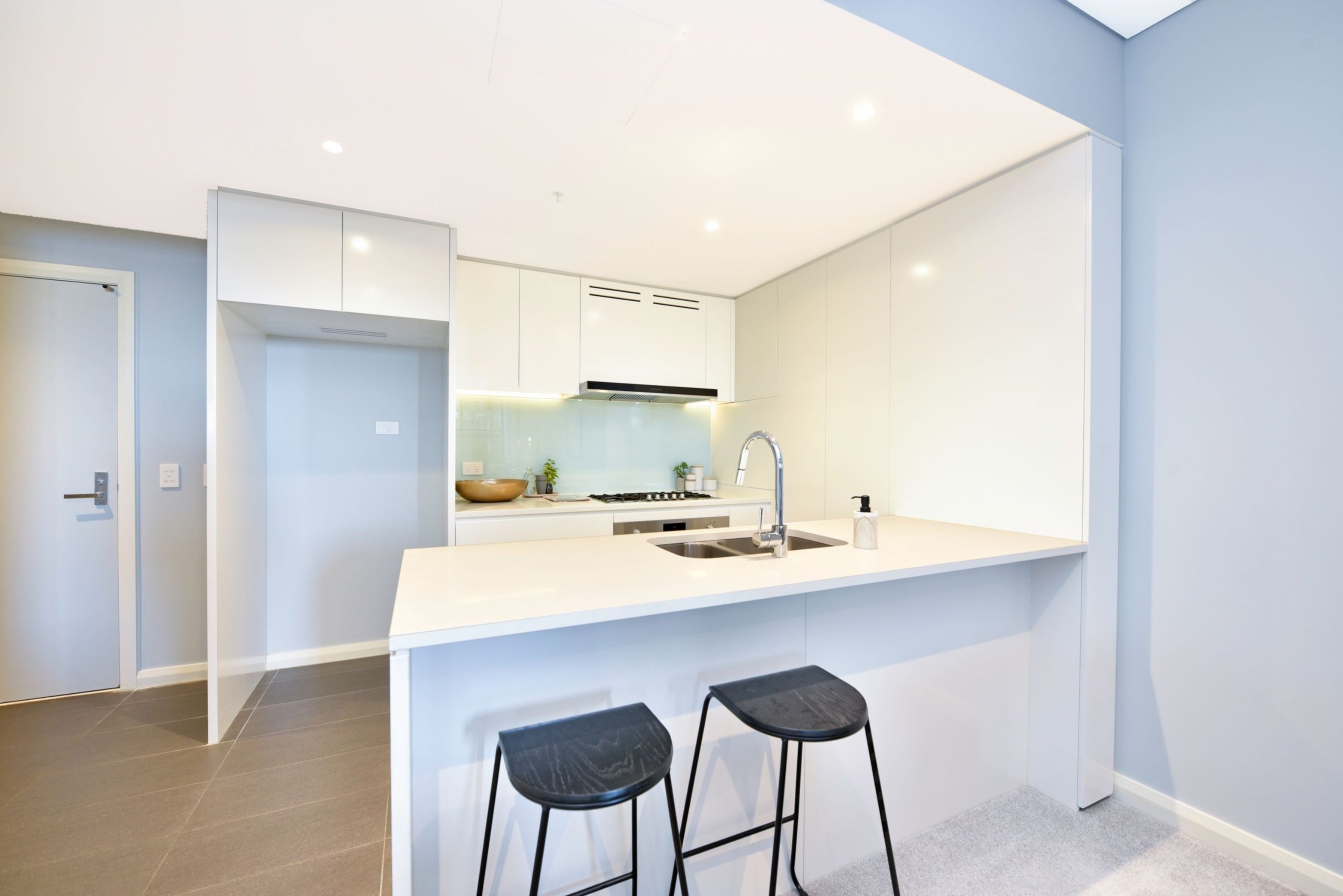 505/1 Wentworth Place, Wentworth Point Sold by Chidiac Realty - image 3