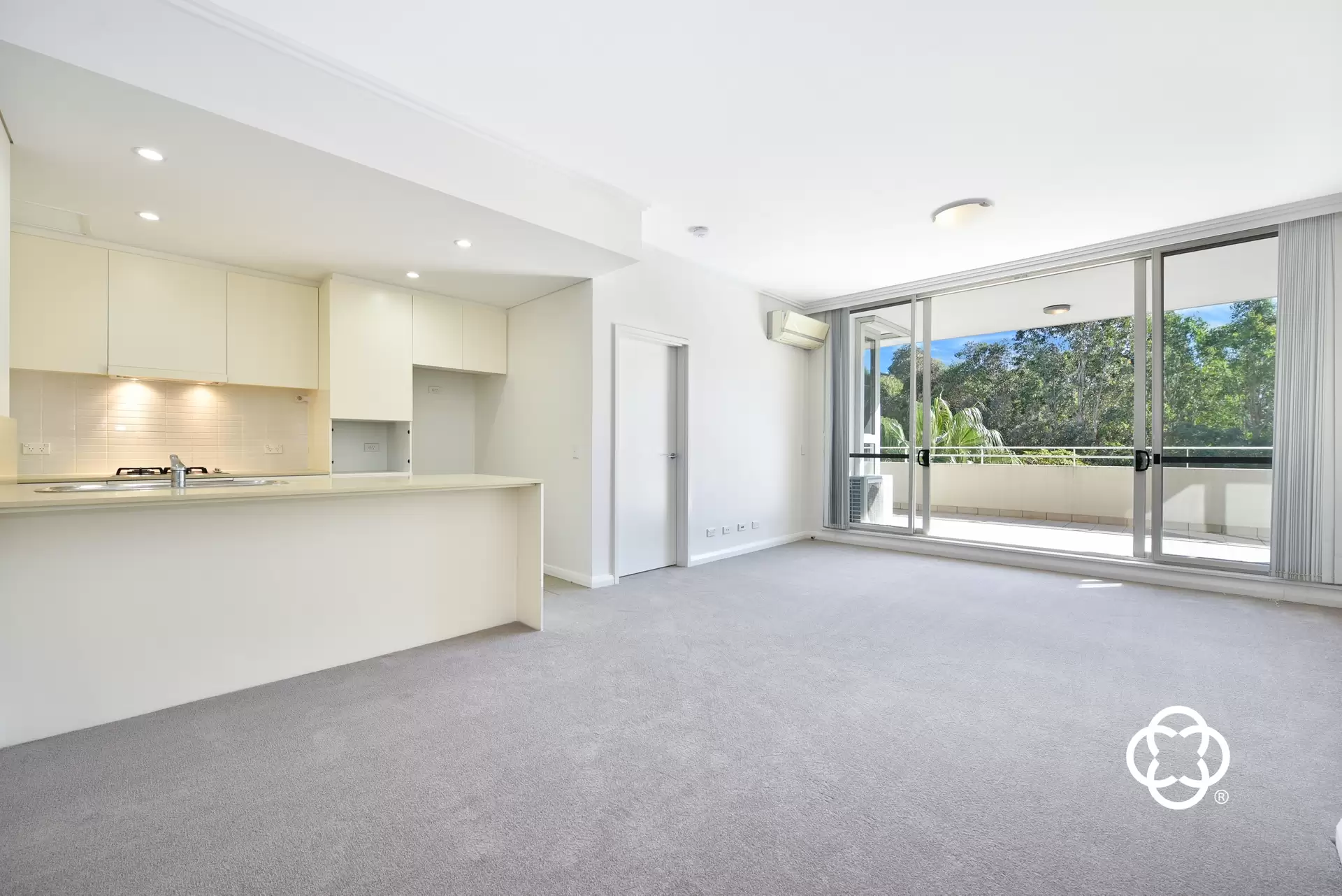 382/33 Hill Road, Wentworth Point Leased by Chidiac Realty - image 1