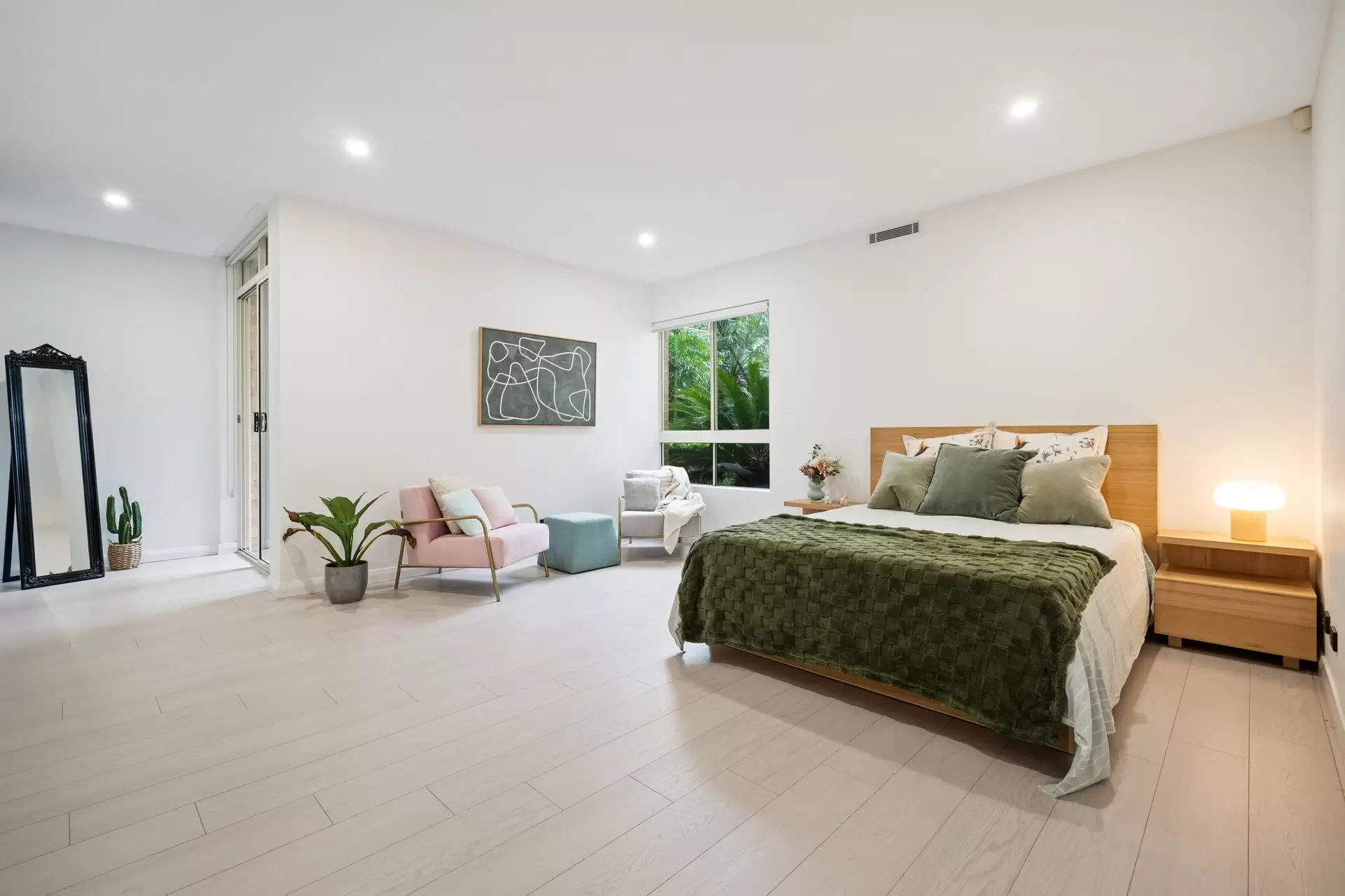 35/22-26 Mercer Street, Castle Hill Sold by Chidiac Realty - image 1