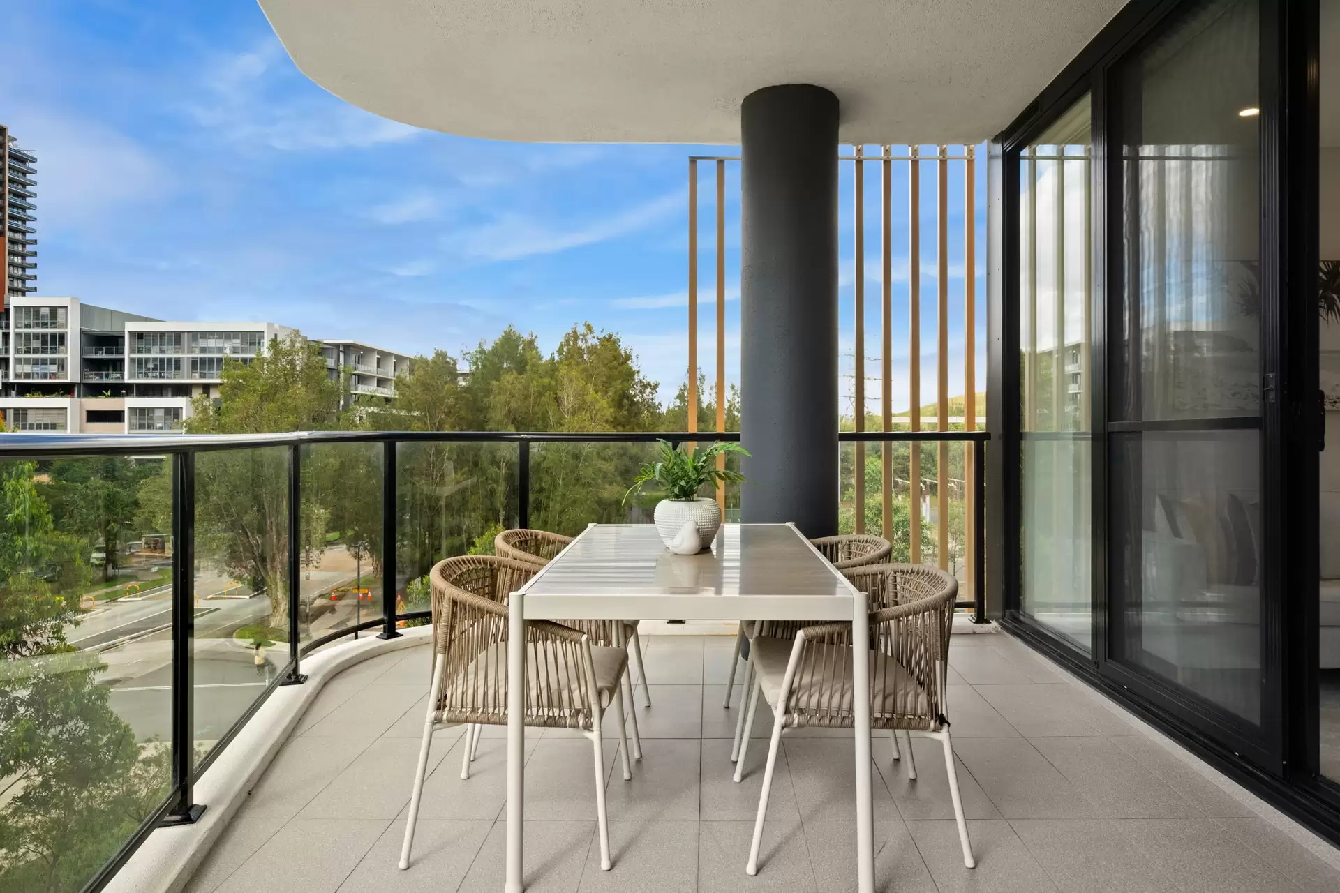 401/14 Hill Road, Wentworth Point Sold by Chidiac Realty - image 1