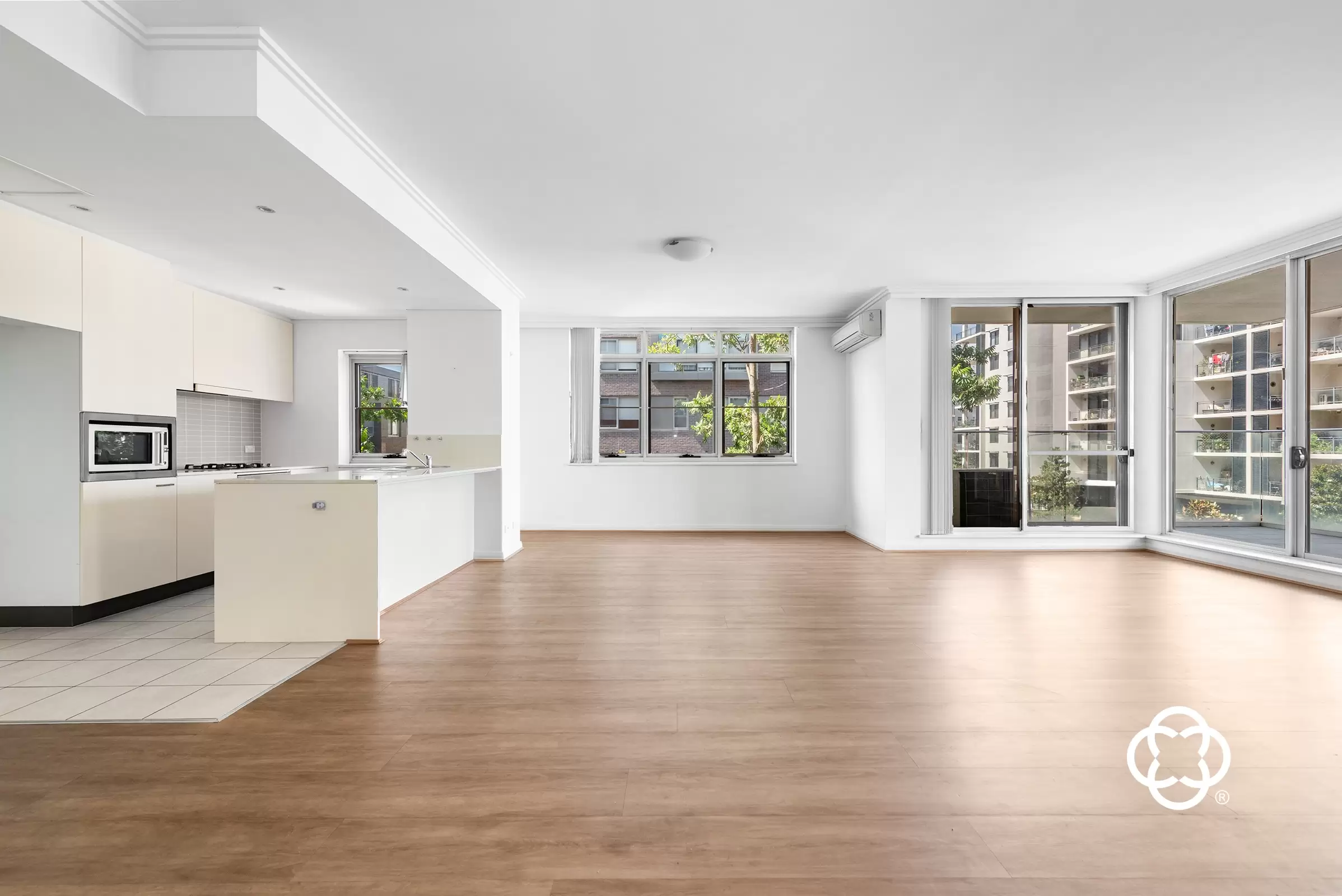 343/7 Baywater Drive, Wentworth Point Leased by Chidiac Realty - image 1