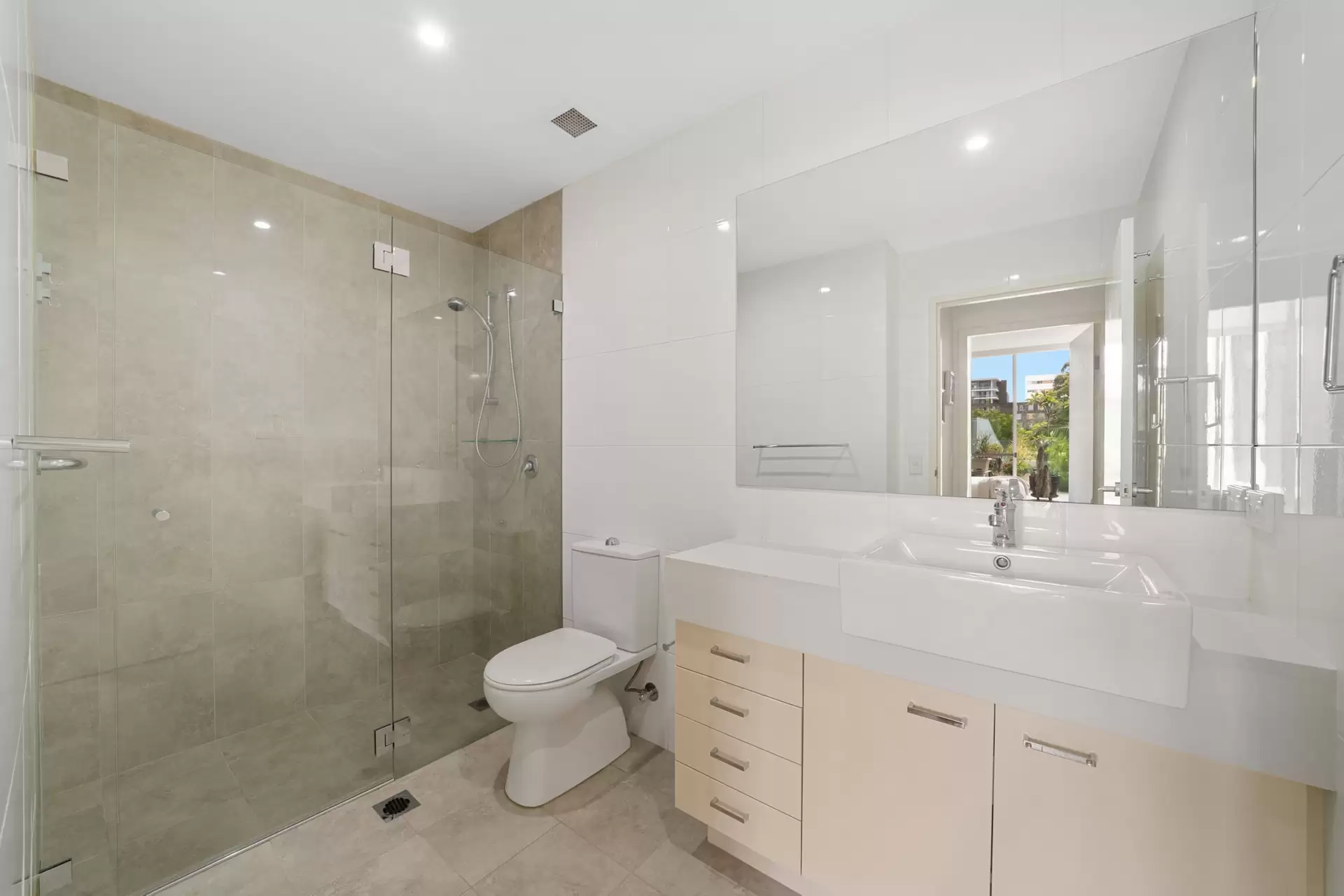 286/33 Hill Road, Wentworth Point Sold by Chidiac Realty - image 1