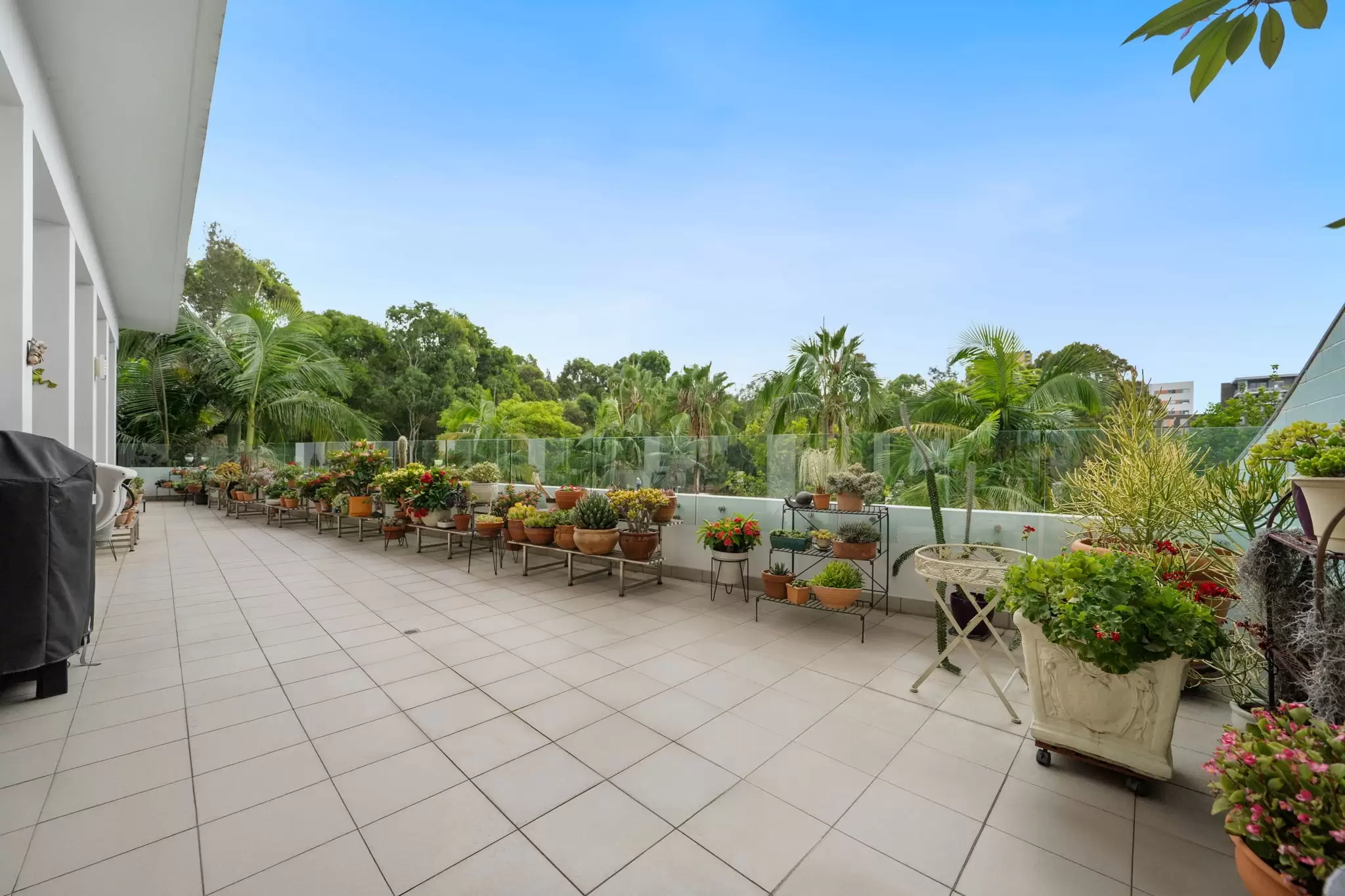 286/33 Hill Road, Wentworth Point Sold by Chidiac Realty - image 1
