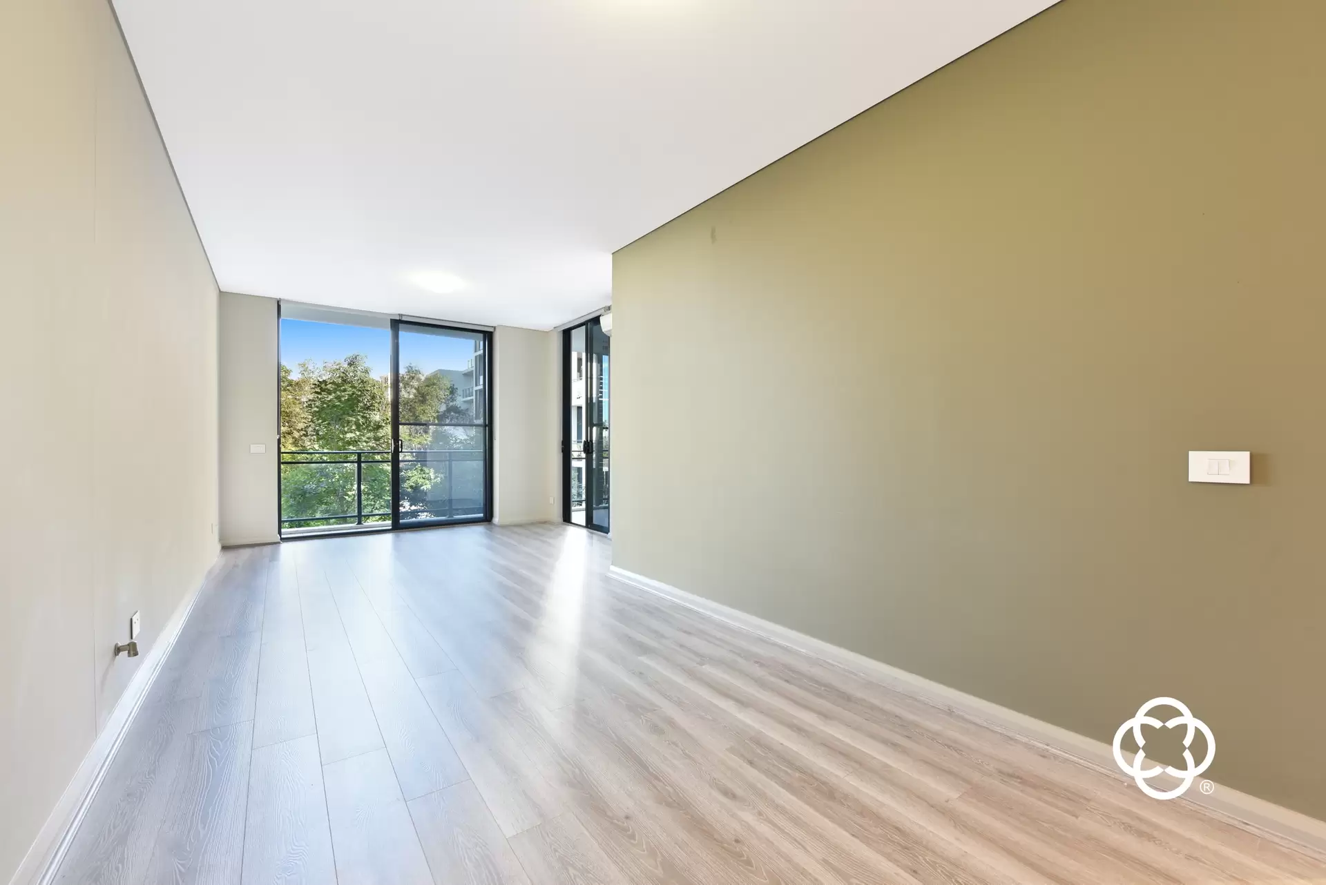 321/14 Baywater Drive, Wentworth Point Leased by Chidiac Realty - image 1