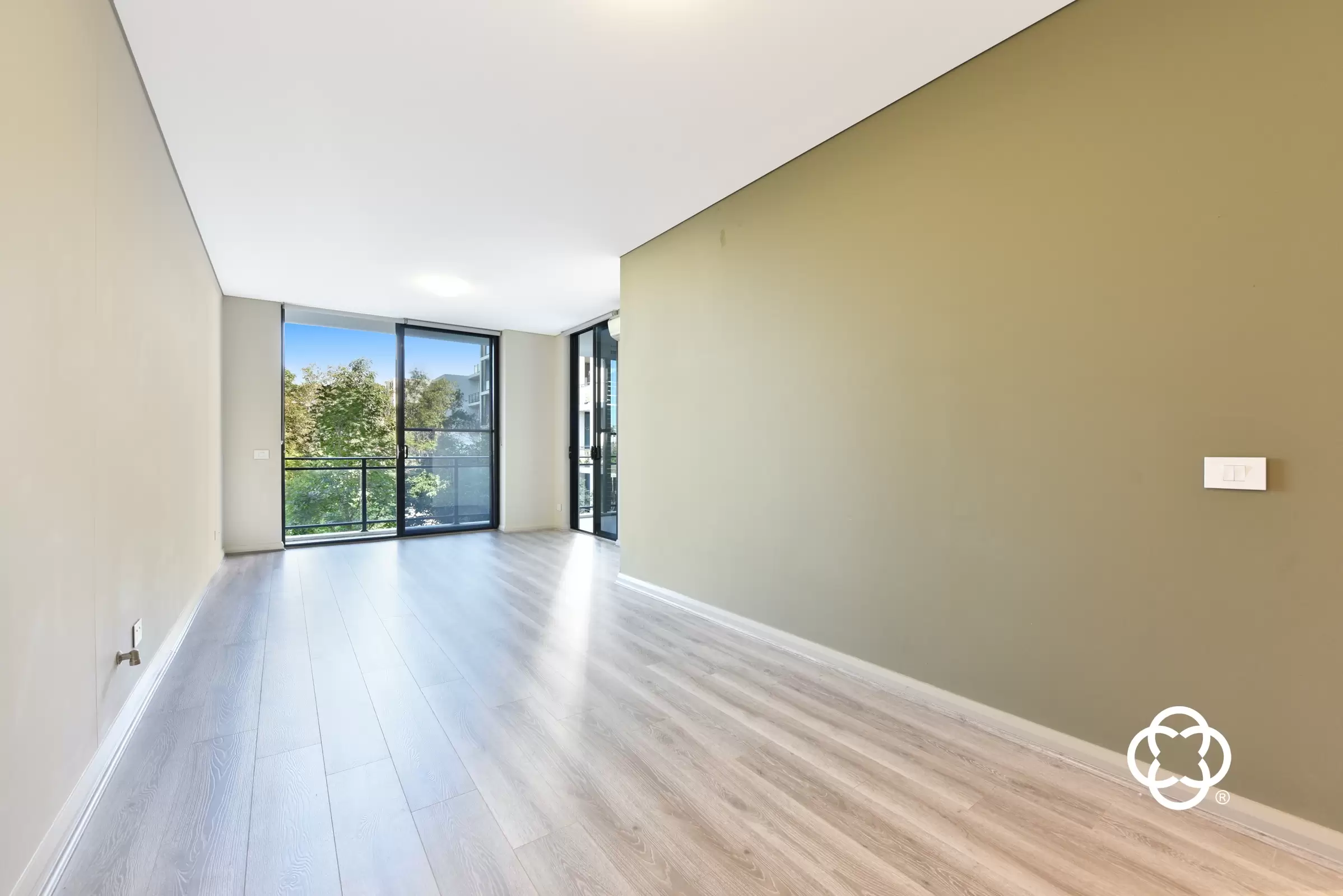 321/14 Baywater Drive, Wentworth Point Leased by Chidiac Realty - image 1