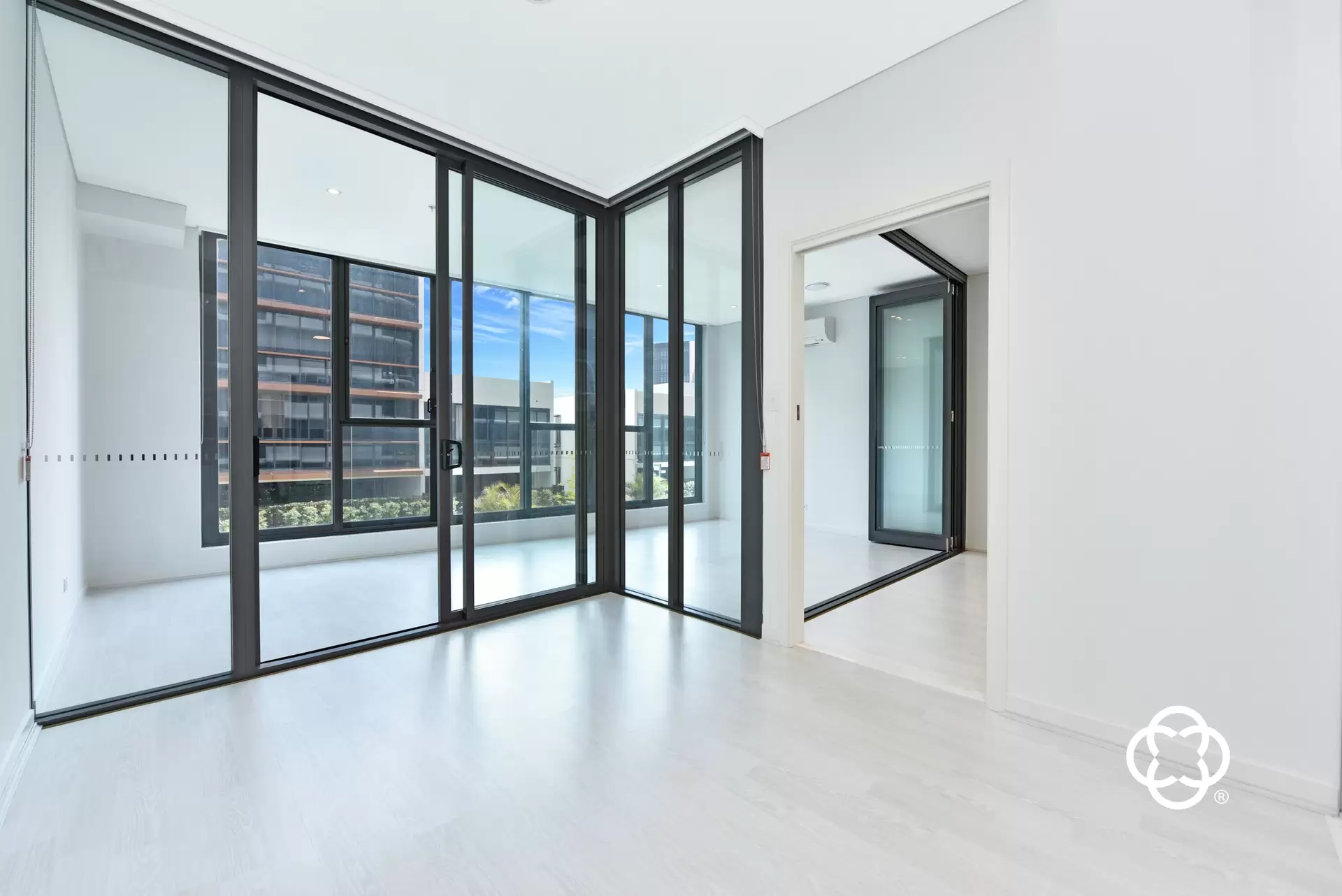 811/11 Wentworth Place, Wentworth Point Leased by Chidiac Realty - image 1