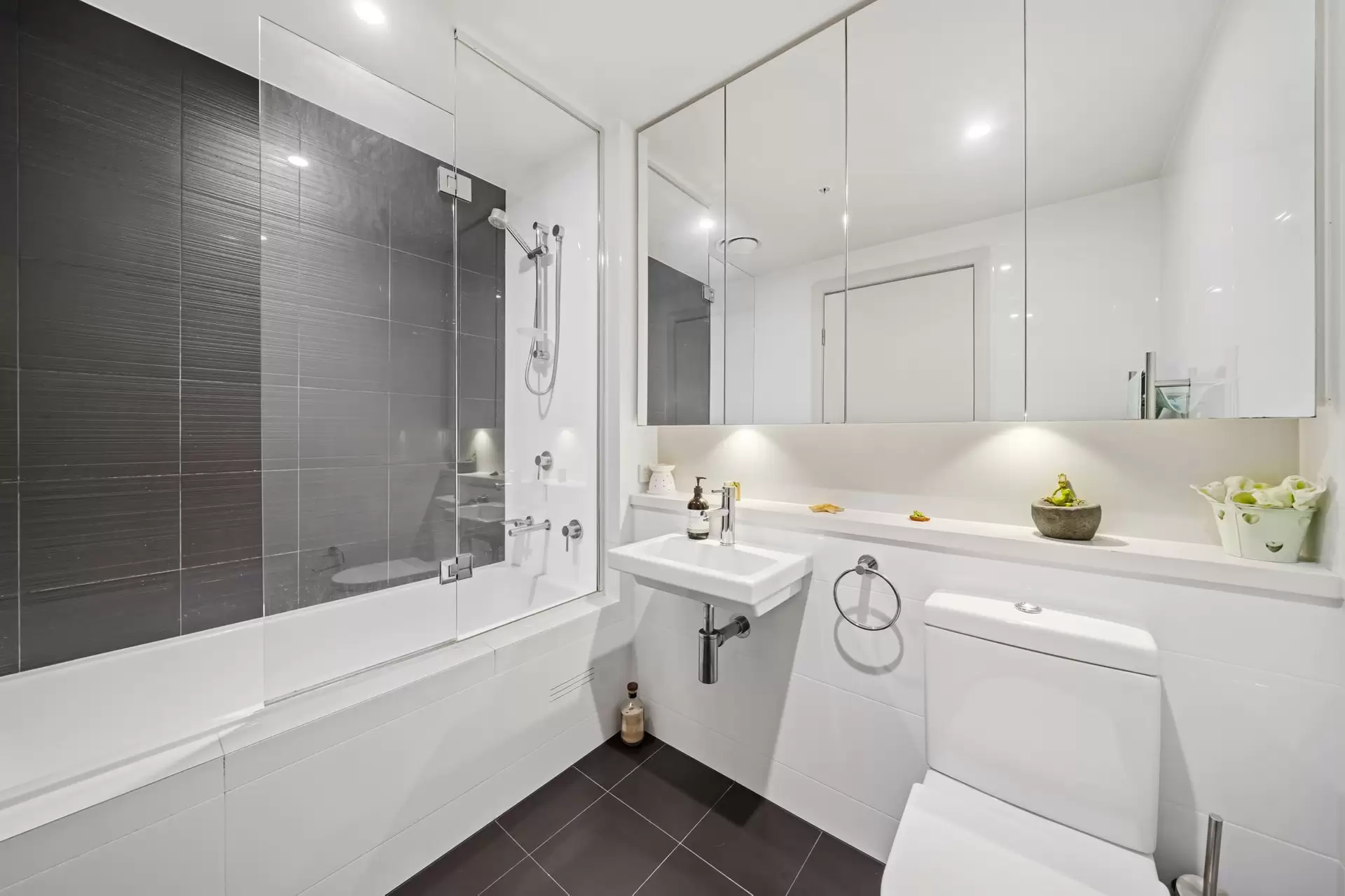 1213/7 Australia Avenue, Sydney Olympic Park Sold by Chidiac Realty - image 1
