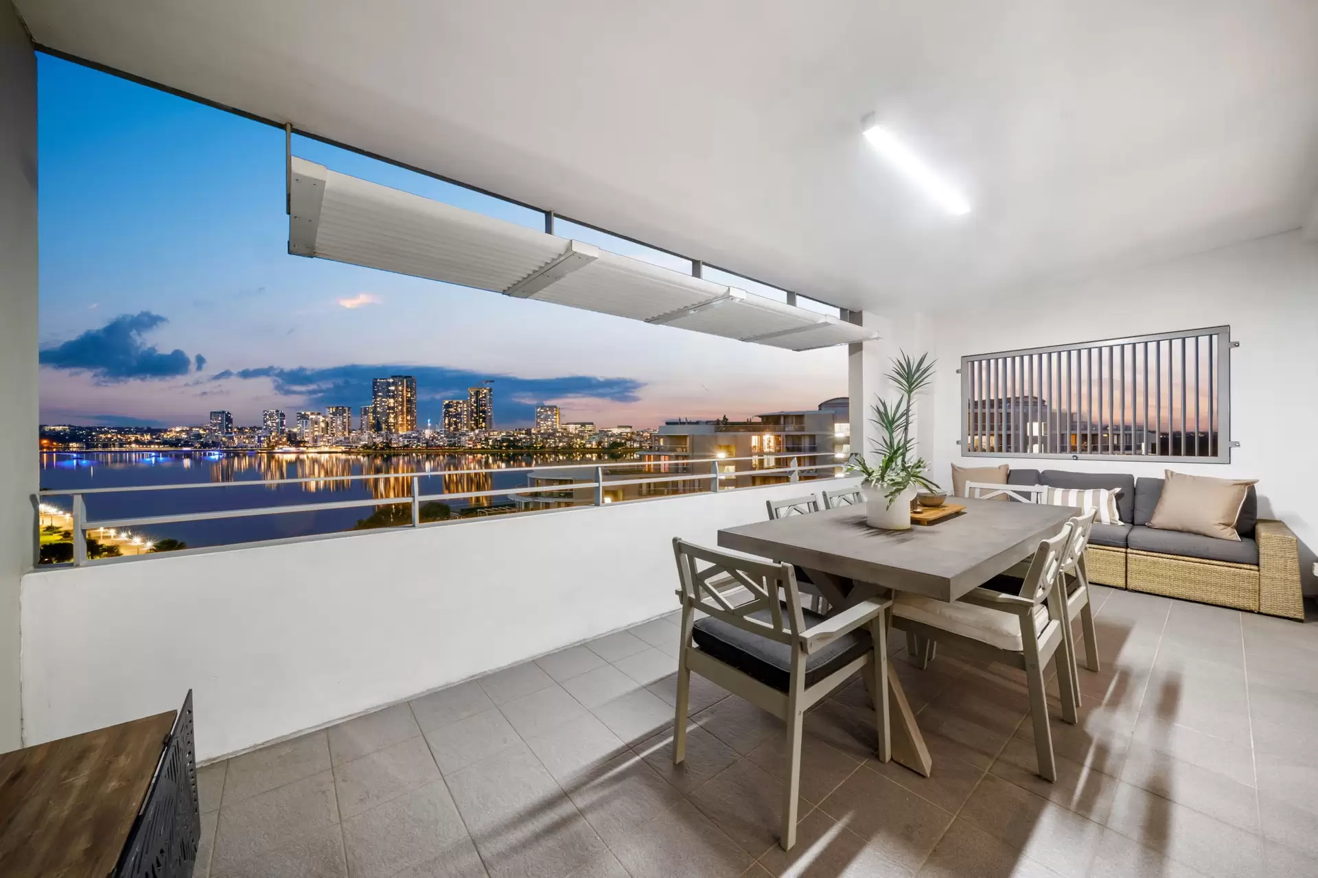 728/25 Bennelong Parkway, Wentworth Point Sold by Chidiac Realty - image 1