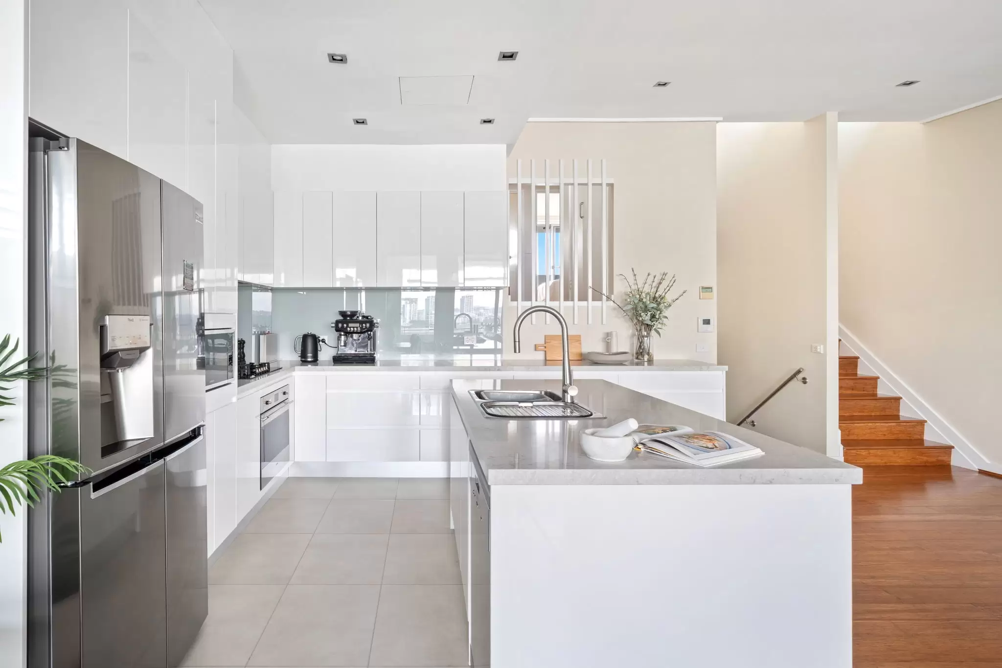 728/25 Bennelong Parkway, Wentworth Point Sold by Chidiac Realty - image 9