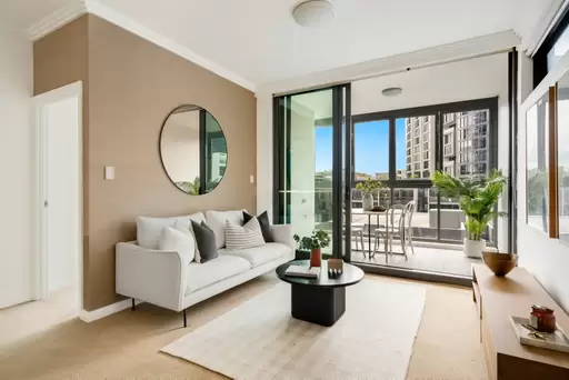 802/5 Waterways Street, Wentworth Point Sold by Chidiac Realty