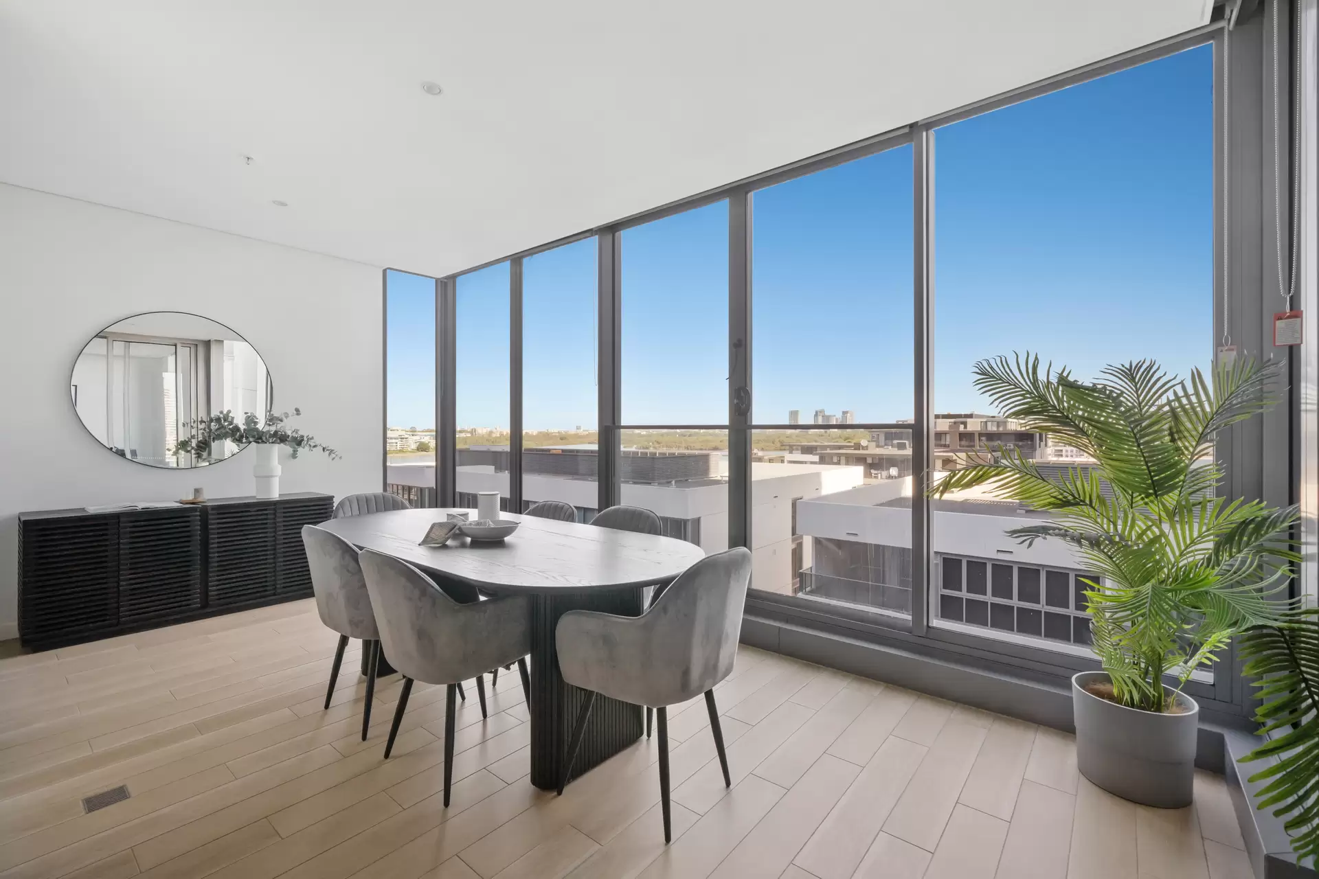 910/26 Footbridge Boulevard, Wentworth Point Sold by Chidiac Realty - image 1