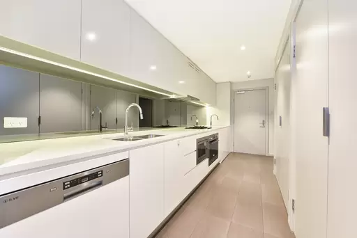 803/55 Hill Road, Wentworth Point Leased by Chidiac Realty