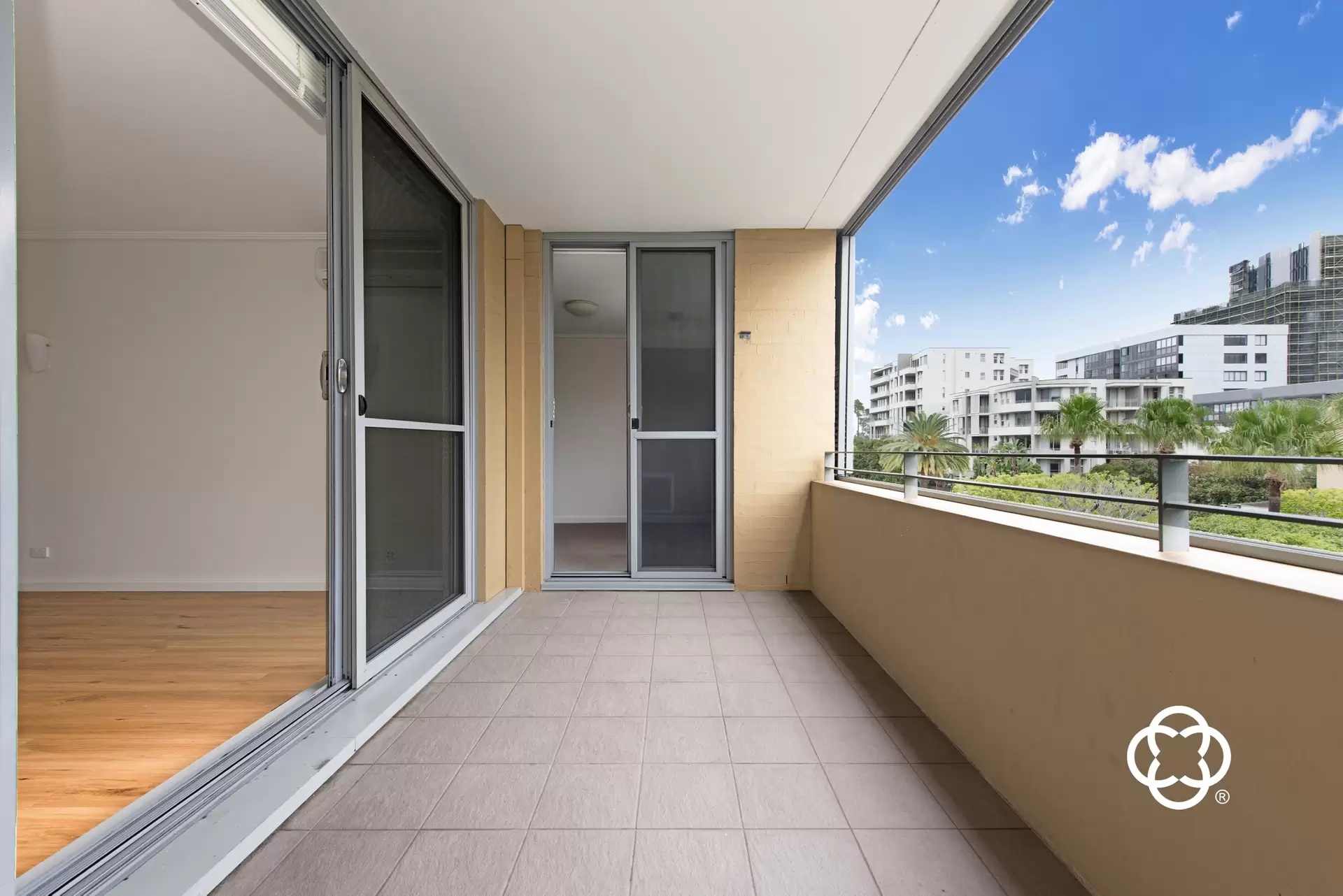 305/4 The Piazza, Wentworth Point Leased by Chidiac Realty - image 1