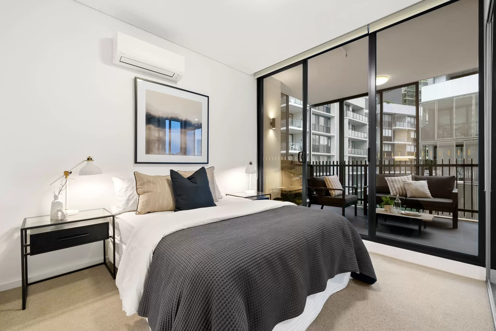 11072/17 Amalfi Drive, Wentworth Point Sold by Chidiac Realty - image 5