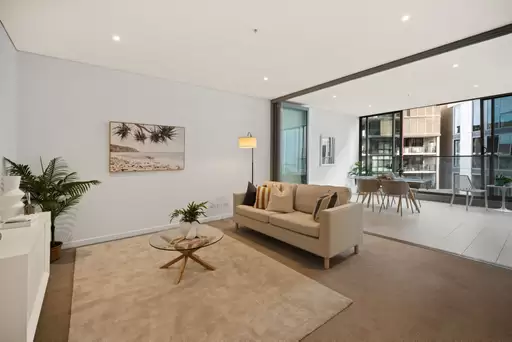 710/18 Footbridge Boulevard, Wentworth Point Sold by Chidiac Realty
