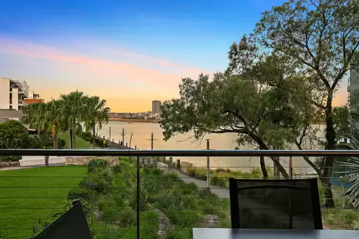 105/1 Amalfi Drive, Wentworth Point Leased by Chidiac Realty