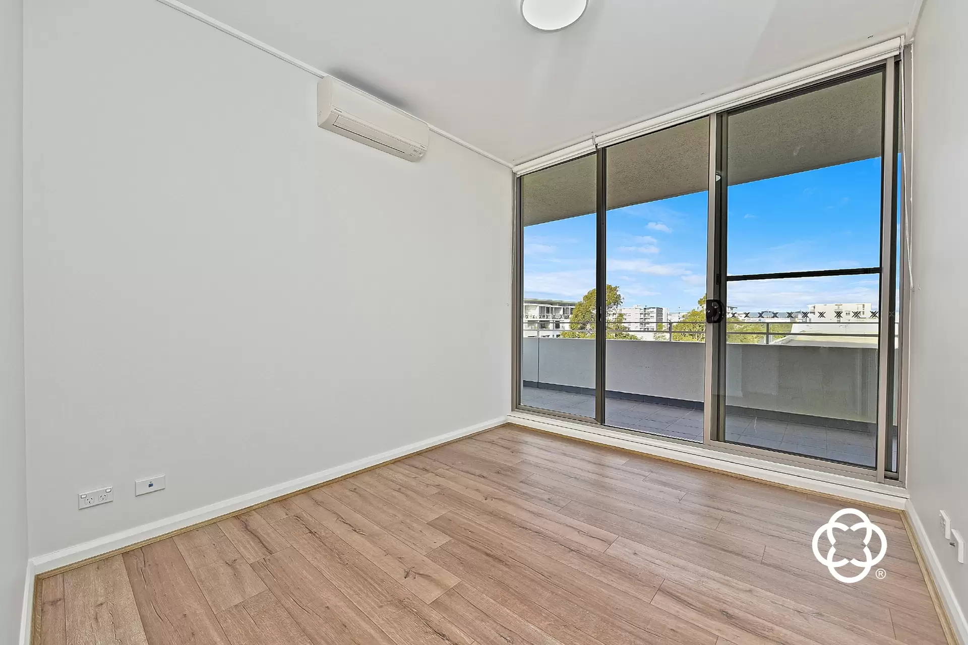 37 Amalfi Drive, Wentworth Point Leased by Chidiac Realty - image 1