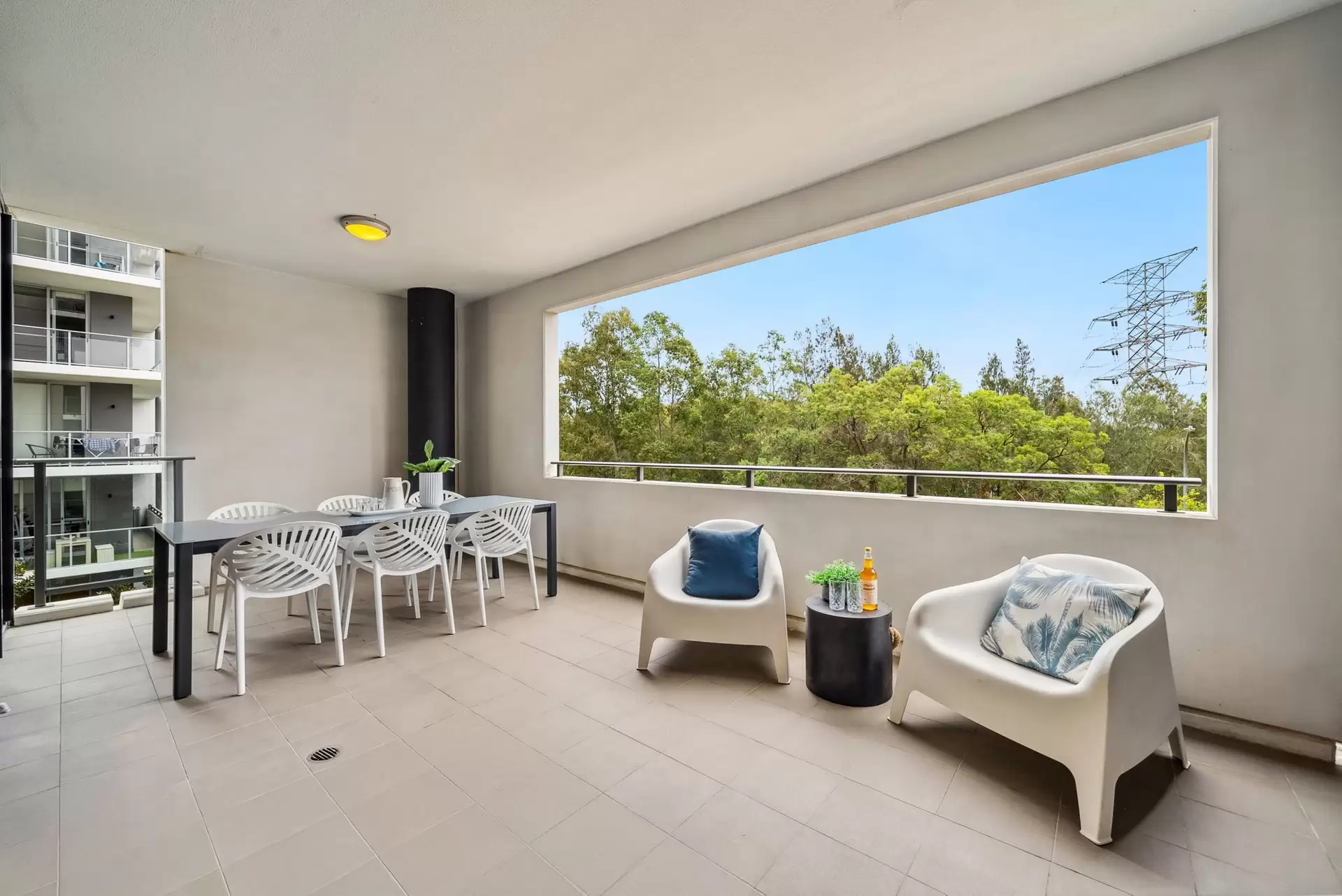 402/47 Hill Road, Wentworth Point Sold by Chidiac Realty - image 1